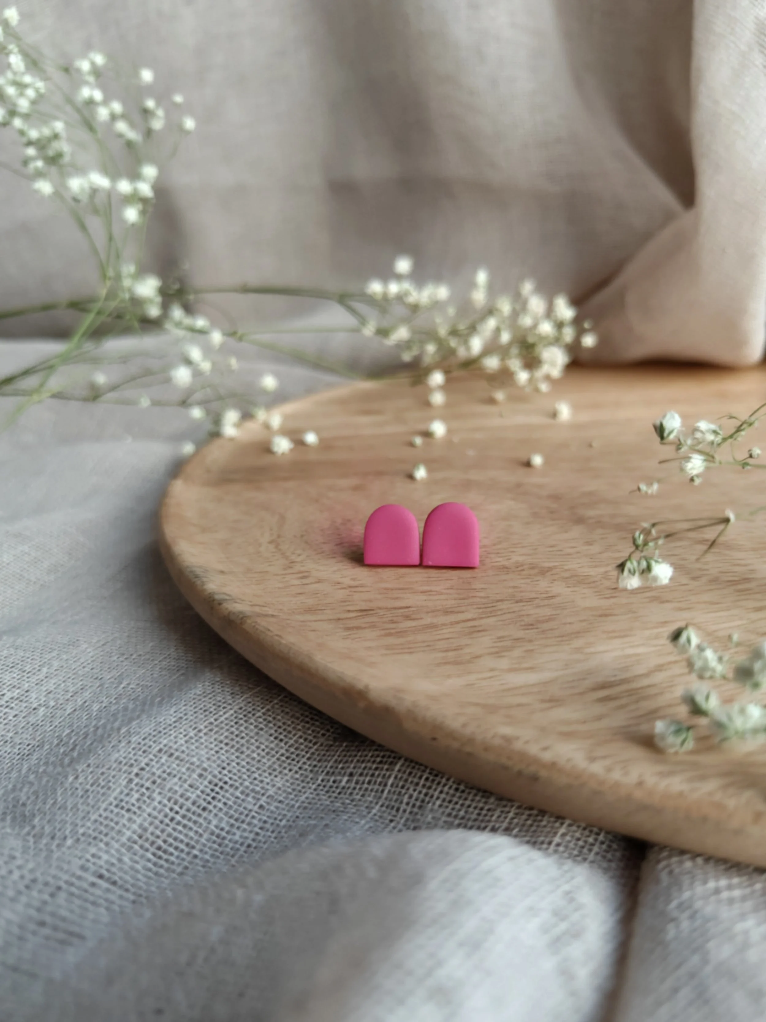 SANIA — kaari nappikorvakorut