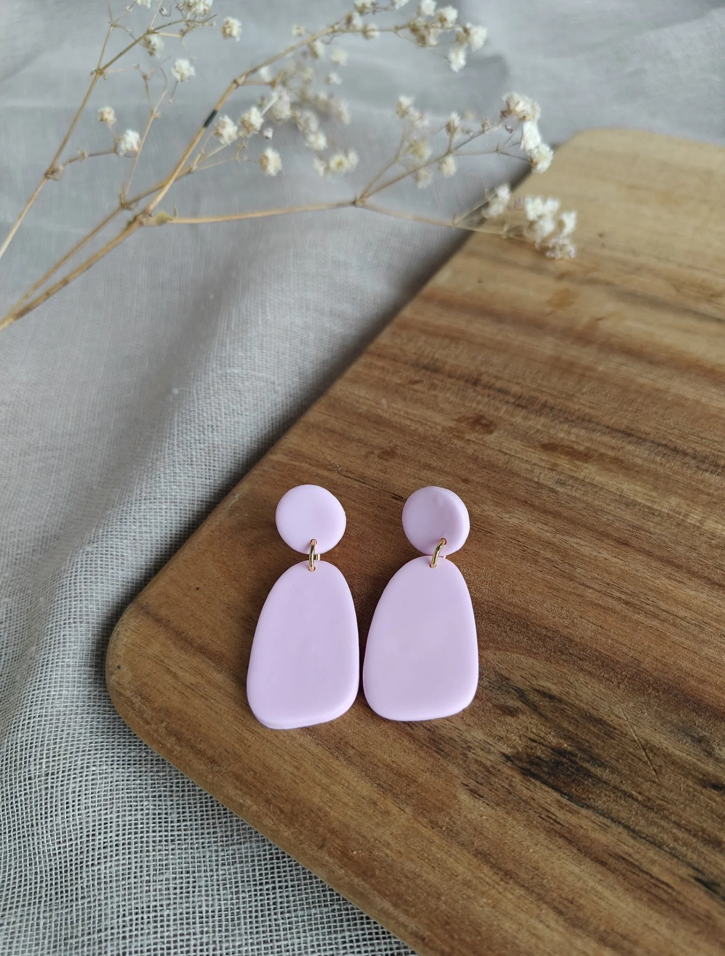 MANTA  — yksiväriset roikkuvat korvakorut