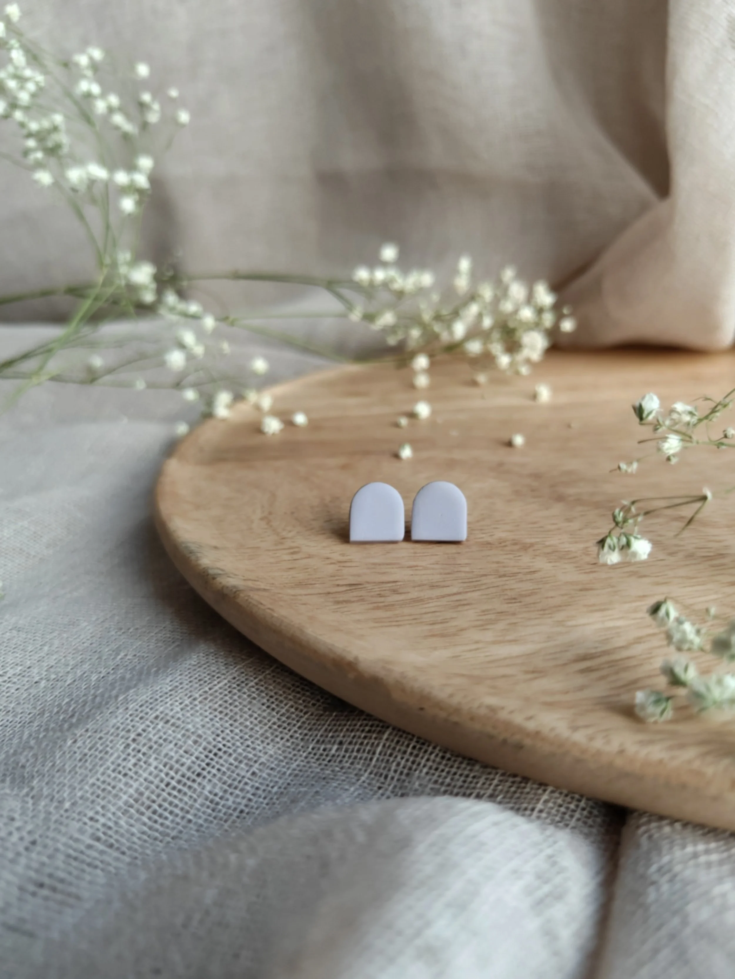 SANIA — kaari nappikorvakorut