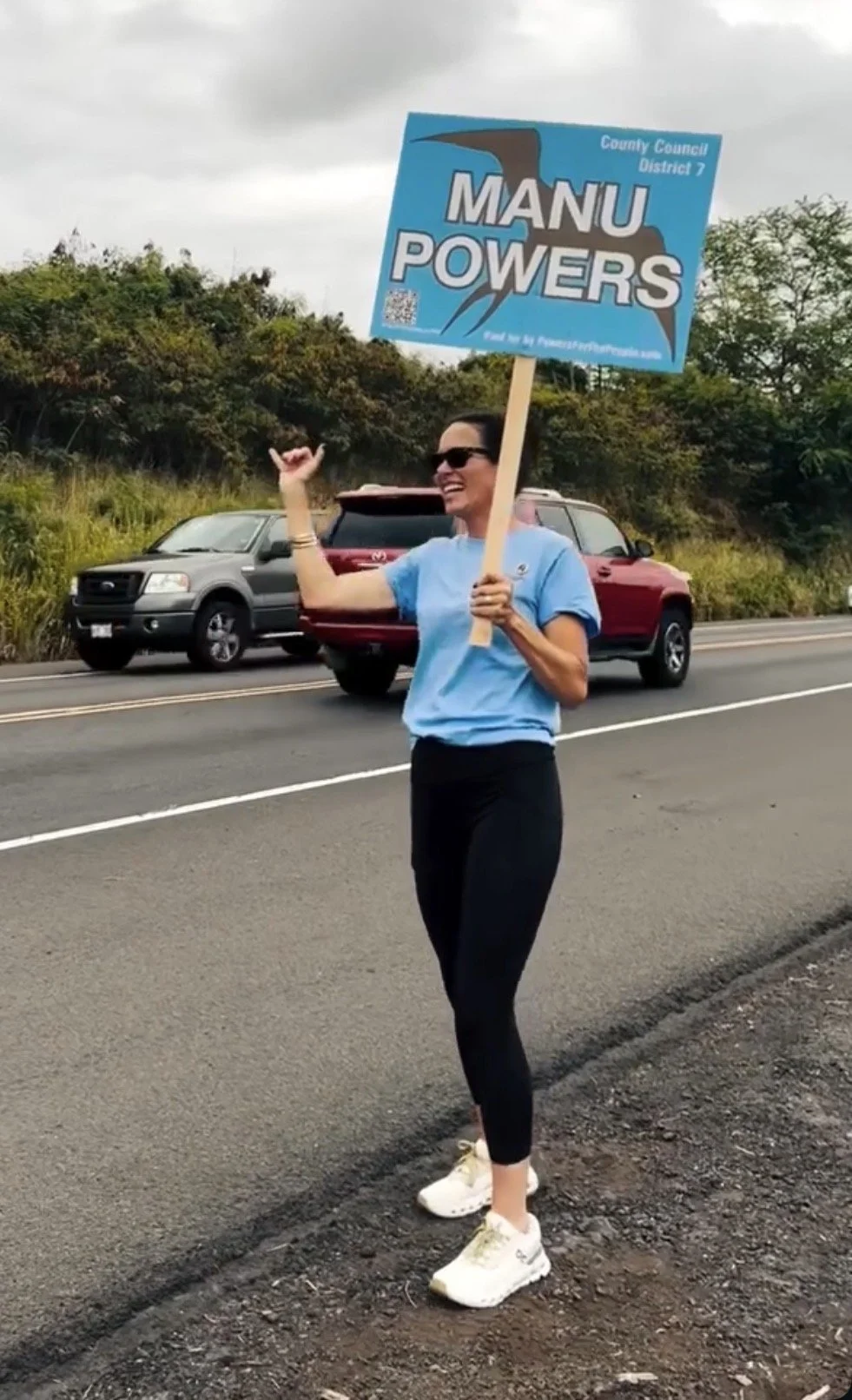 Sign Waiving 