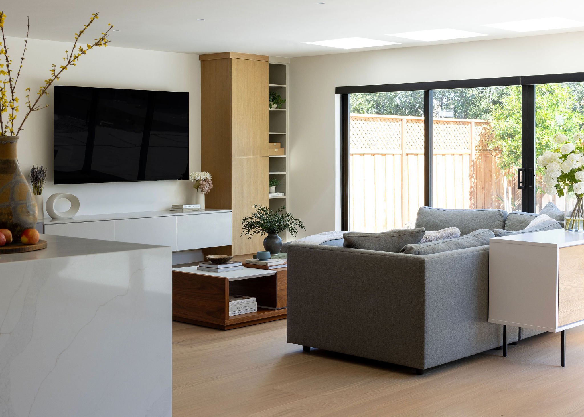 Studio Lunarey - Whole-Home - Remodel - Redwood - City..jpg