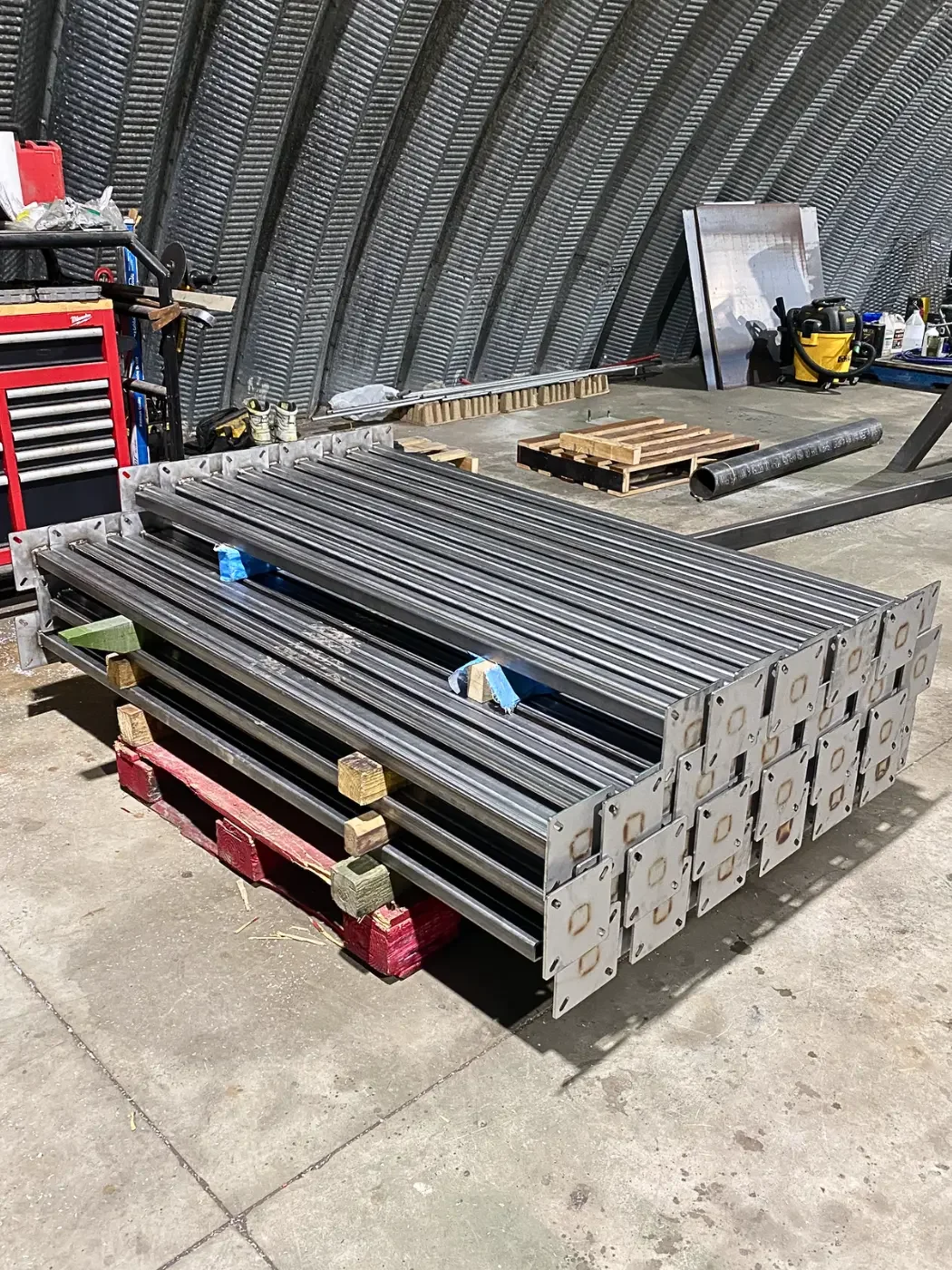 Stainless Steel Posts for Pig Barn Penning Systems