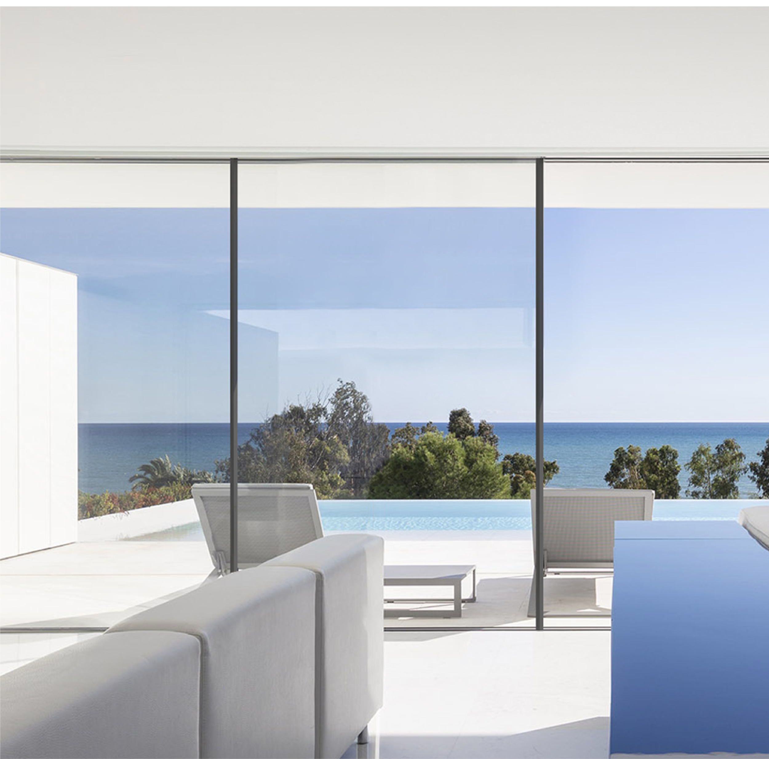 Narrow-Frame Sliding Door