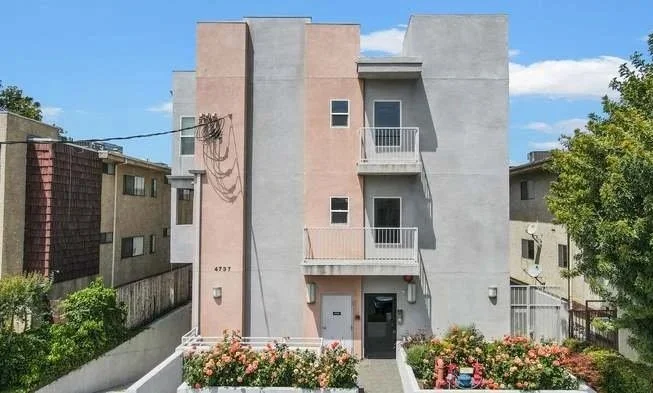 4737 Kester Avenue | Sherman Oaks, CA 91403