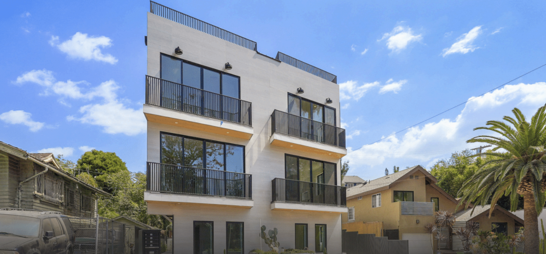 966 Sanborn Ave | Los Angeles, CA 90029