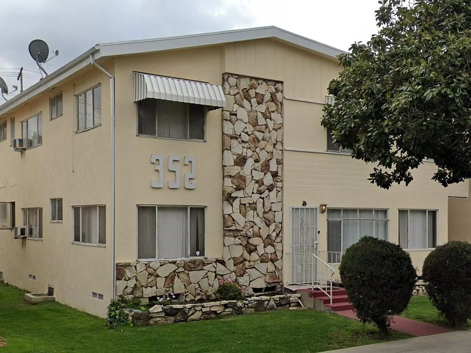 352 Doheny Dr | Beverly Hills, CA 90211