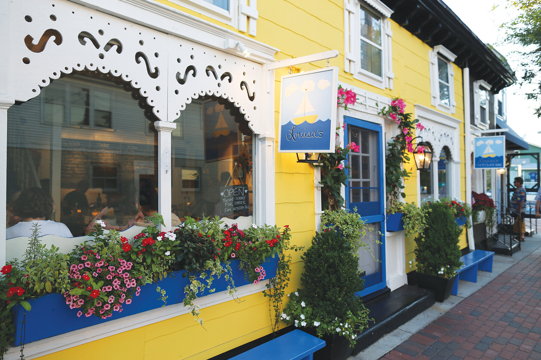 Louisa’s Cafe