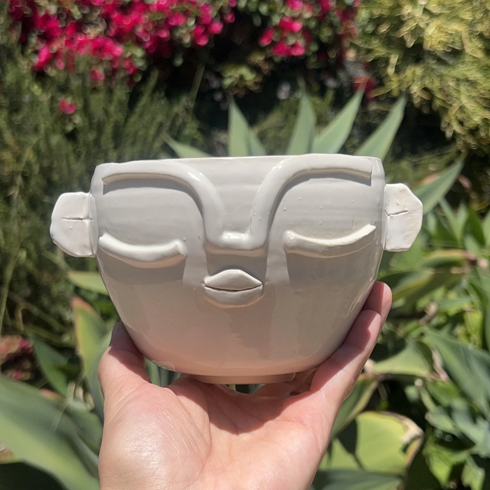 Minimalist White Face Planter for Chic Home Decor