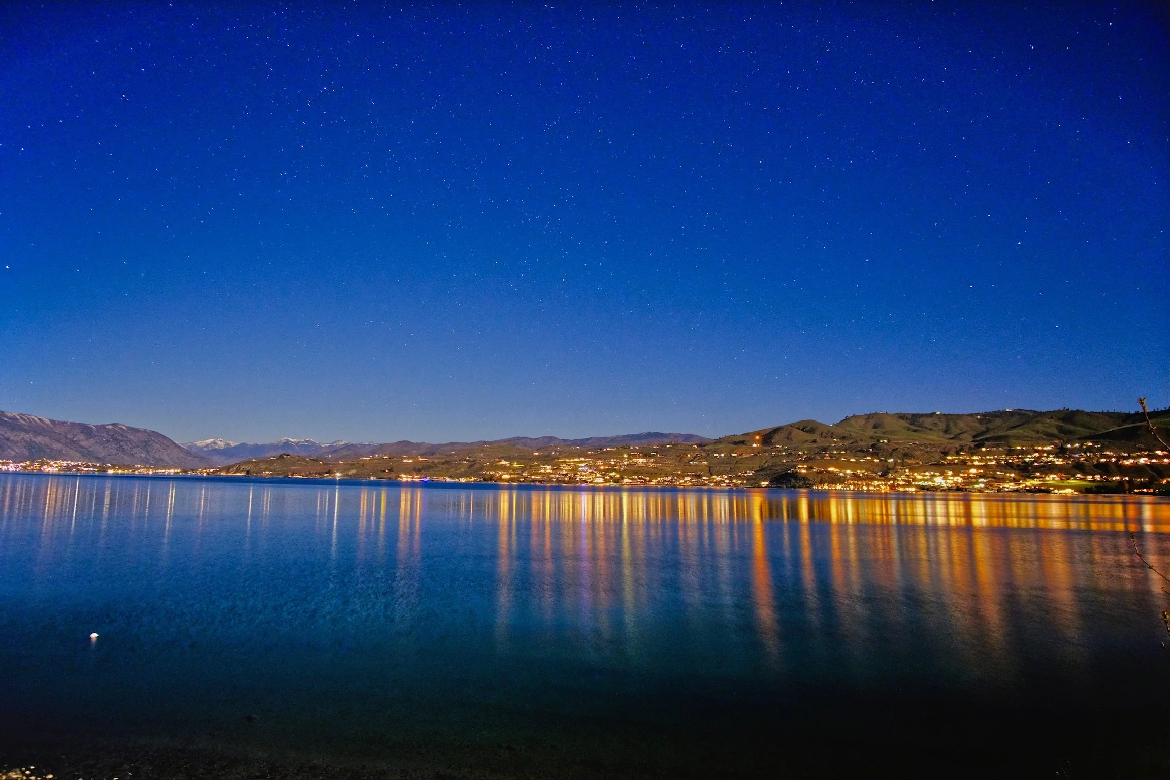 Star filled night sky over Manson Washington showing minimal light pollution