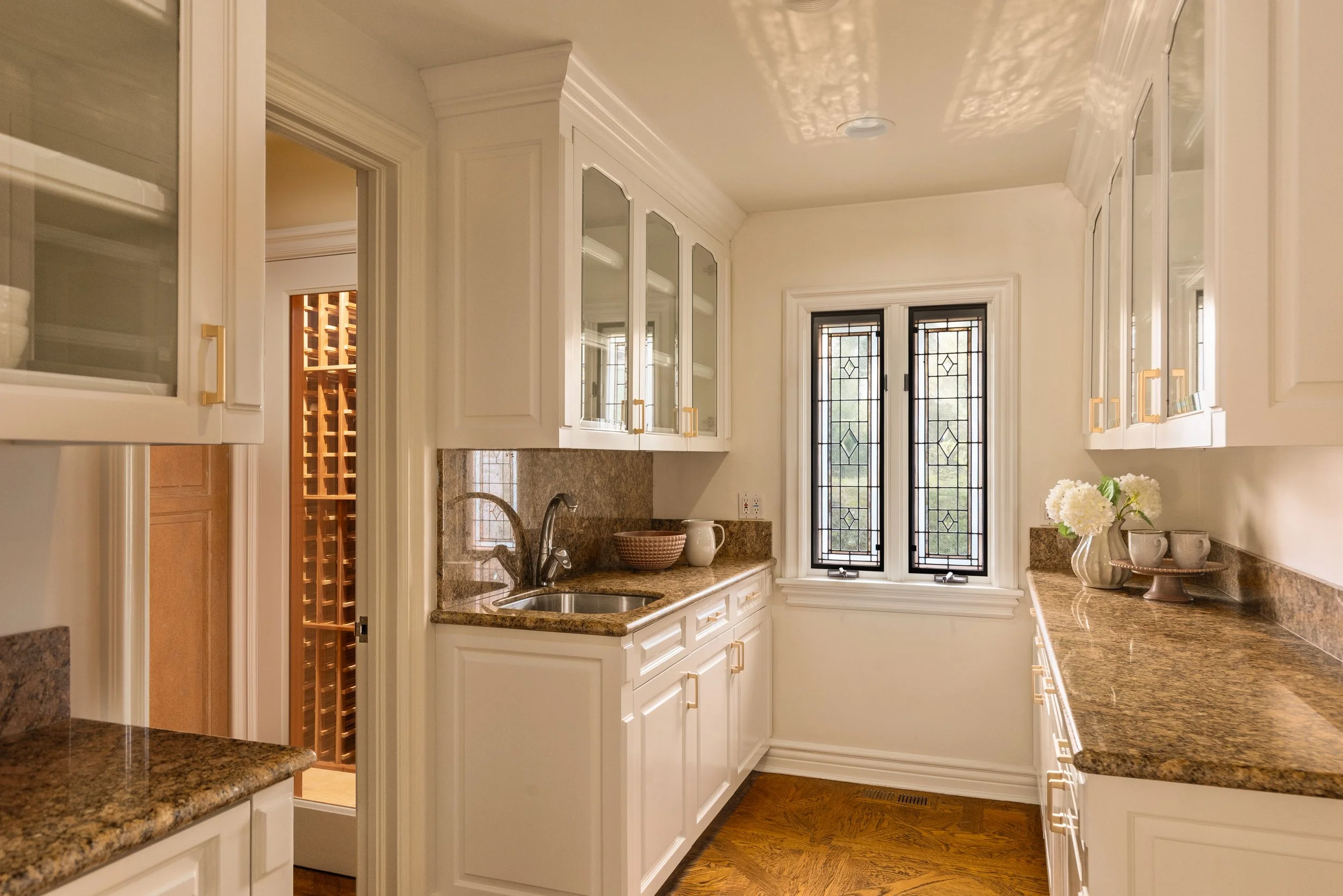 butlers pantry Full.jpg