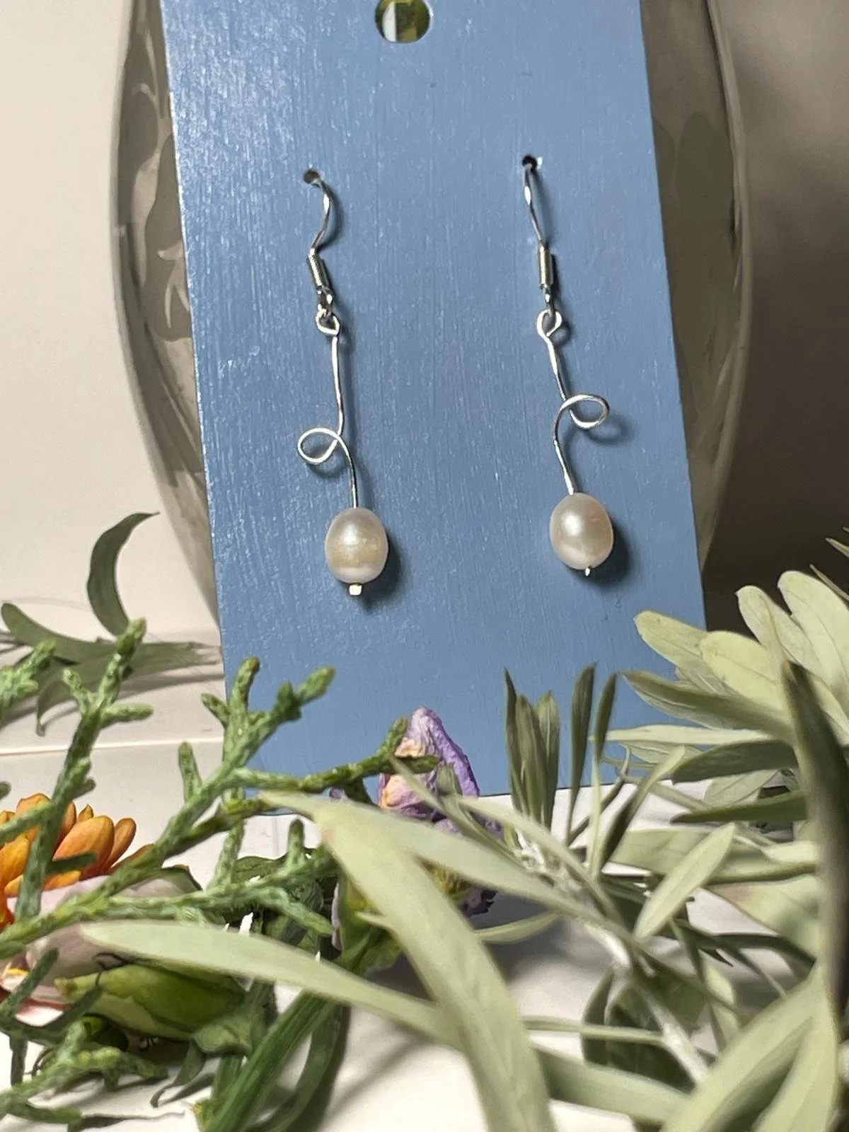 Wire Twist-Feature Pearl Drop Earrings