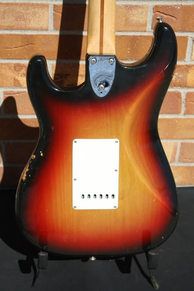 73 Fender Strat Sunburst_BC.JPG