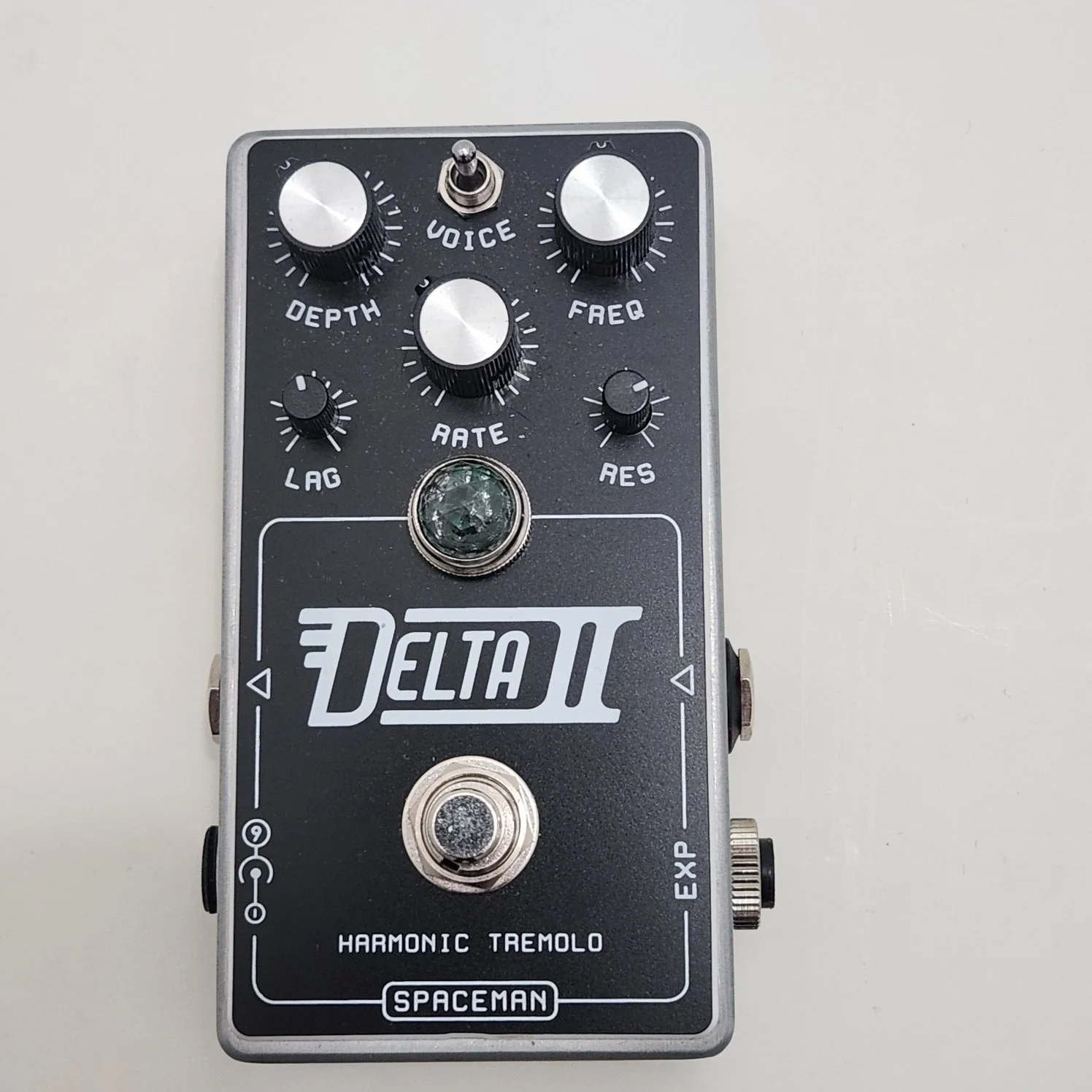 Spaceman Delta II Cadet Series Harmonic Tremolo