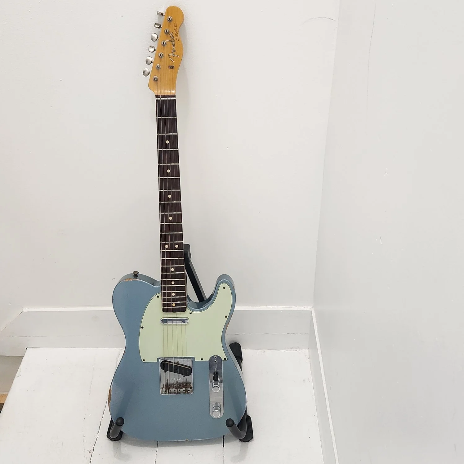 2015 Fender Custom Shop 1963 Tele Relic-Ice Blue Metallic