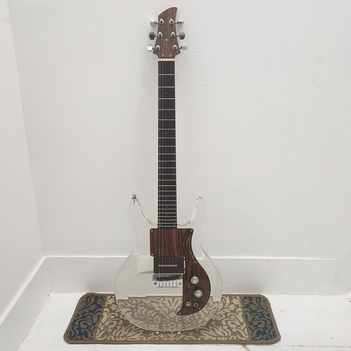 1970 Ampeg Dan Armstrong Guitar Clear Lucite