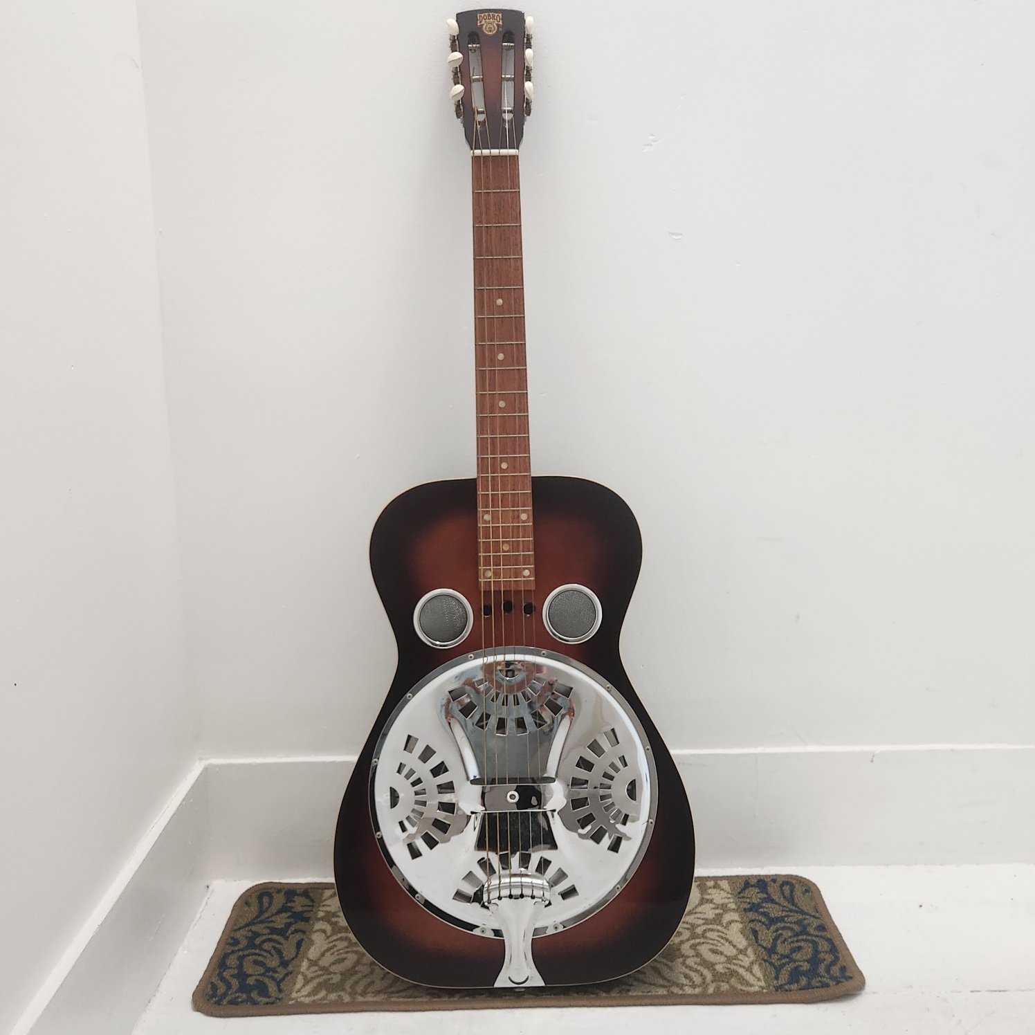 1983 Dobro Model D60 with Square Neck