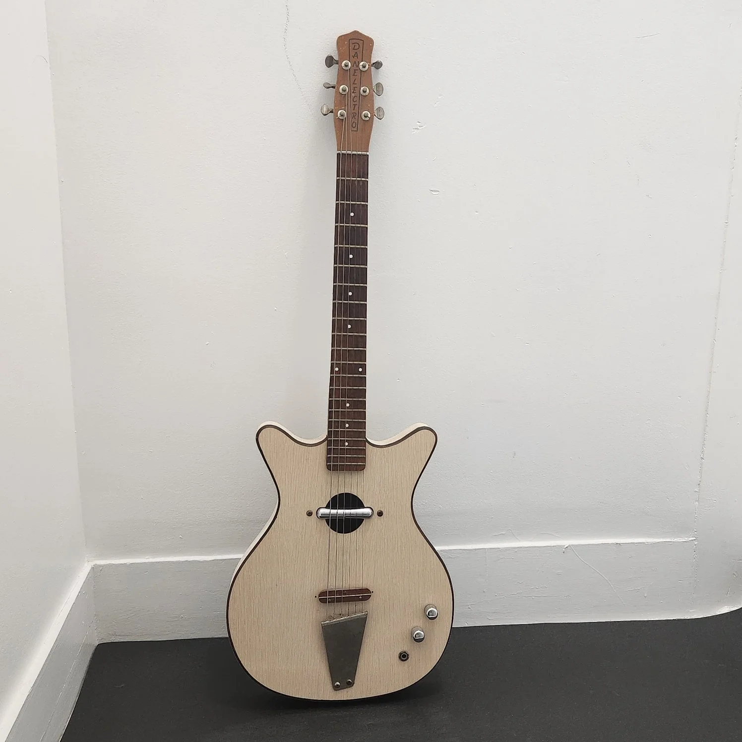 1965 Danelectro Convertible Single Pickup