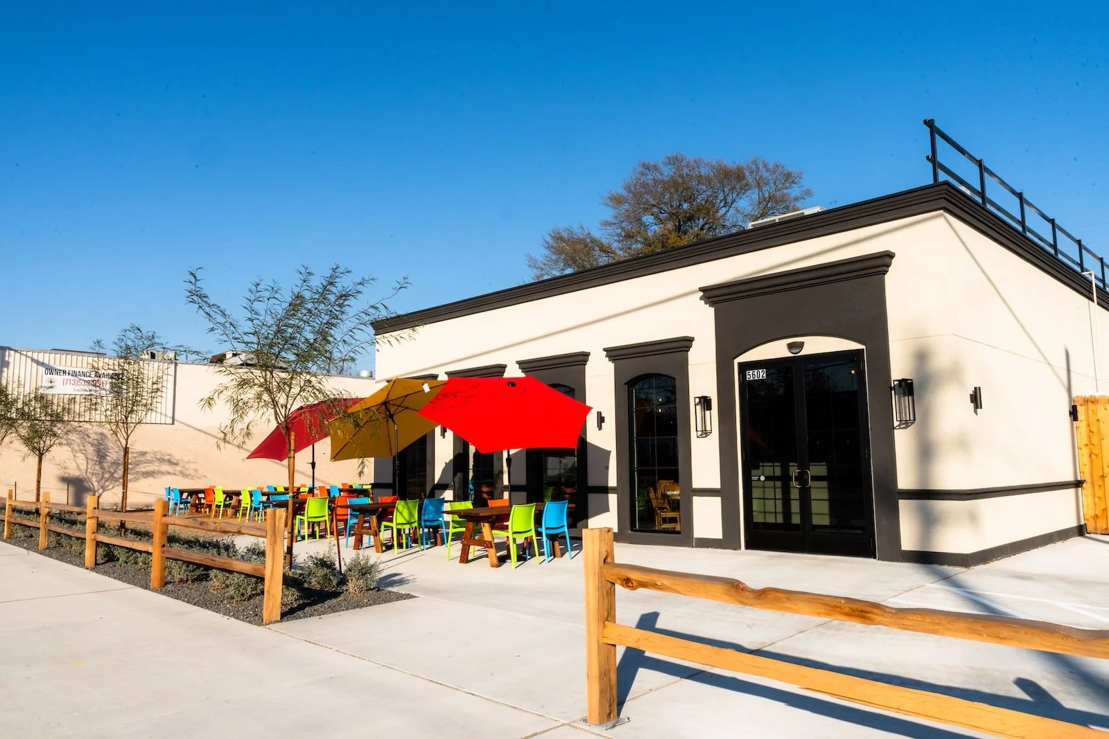 Johnny Rita's Exterior2.jpg