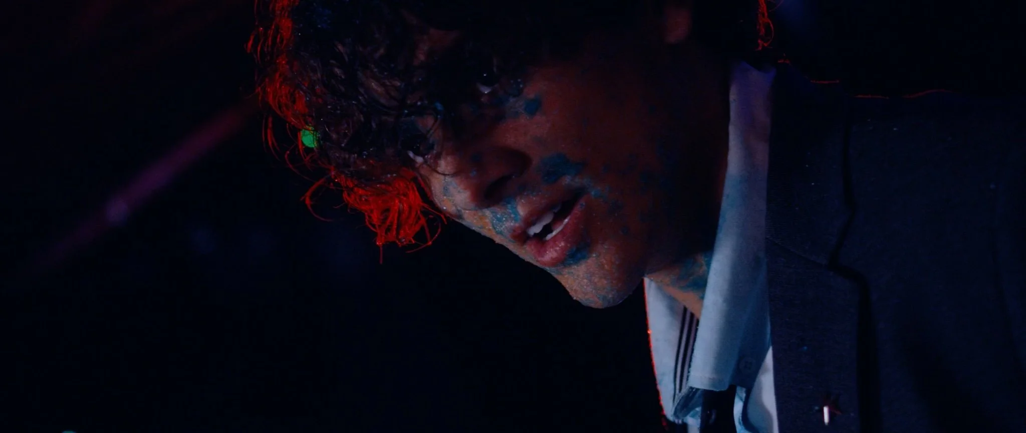 A005_A022_0912P4_001.00_10_40_16.Still012 2.jpg