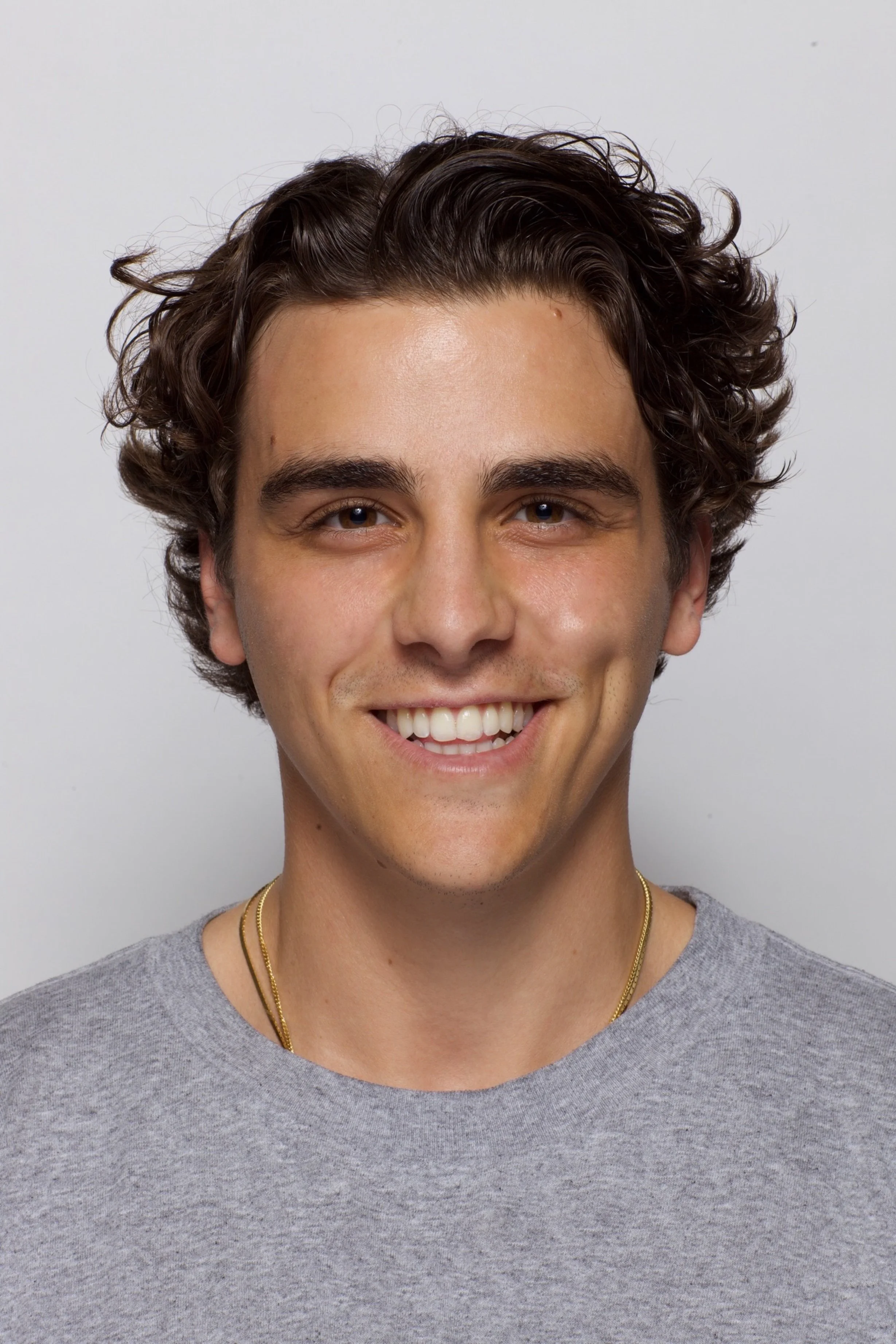 Emilio Picayo Headshot.jpg