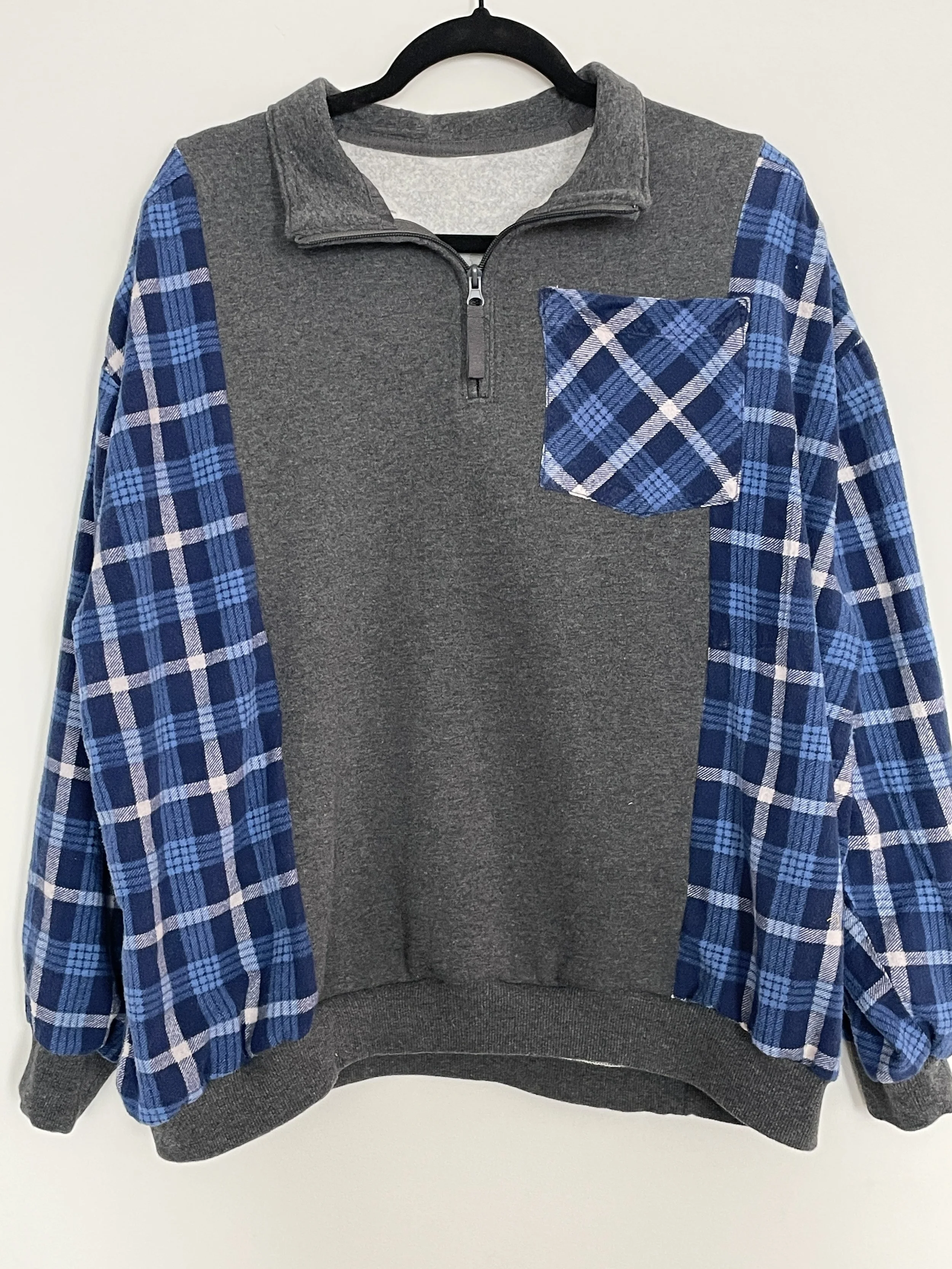 Gray Quarter Zip Sweatshirt with Blue Flannel - L