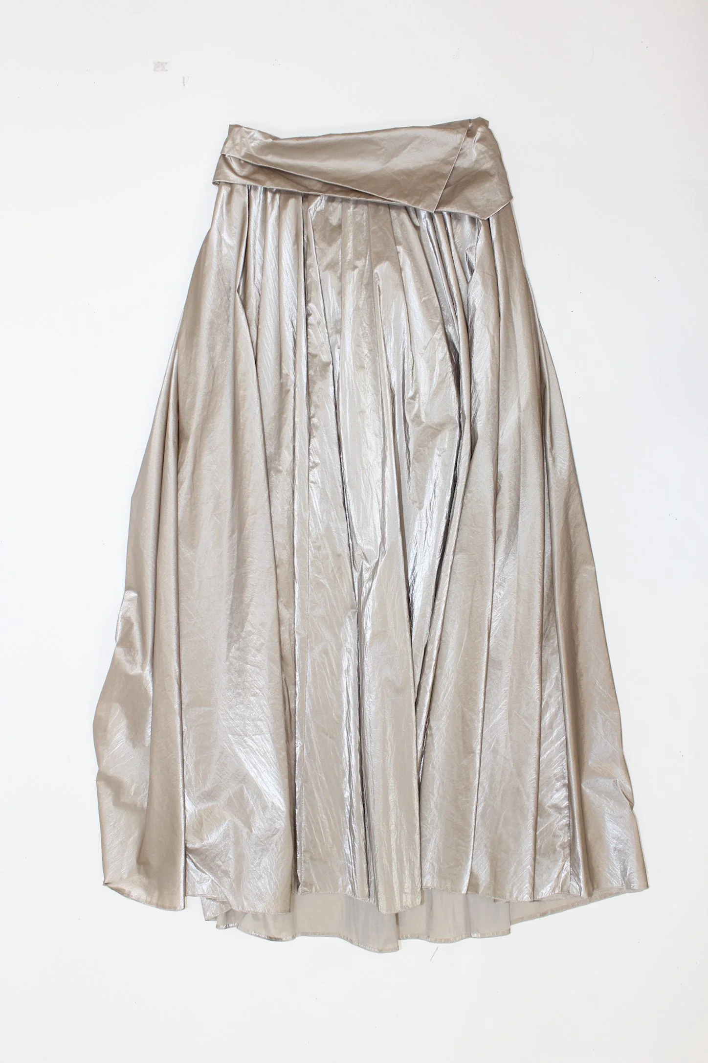 snidel reflective tan maxi skirt