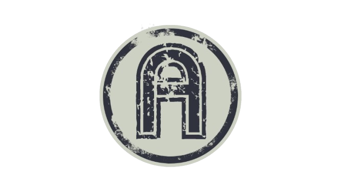 Logotipo da Atabaque Produções, que apresenta um "A" estilizado arredondado, que representa o couro de um atabaque visto de cima. O "A" está inserido dentro de um círculo com textura desgastada, que remete à pele do instrumento após anos de uso.