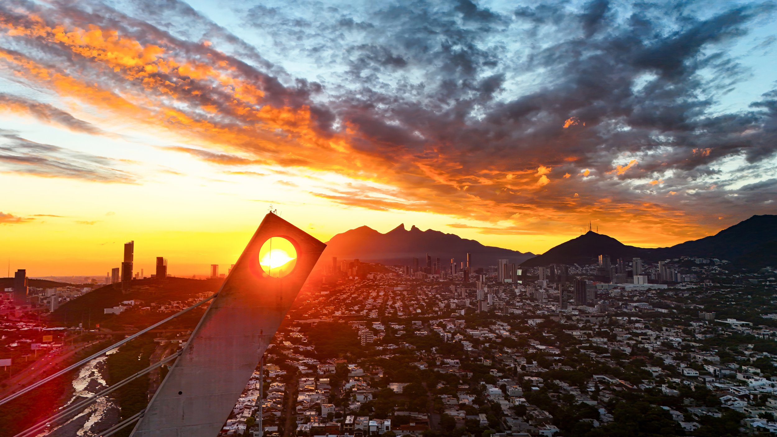 Sierra Madre Amanecer 2 copy 2.jpg