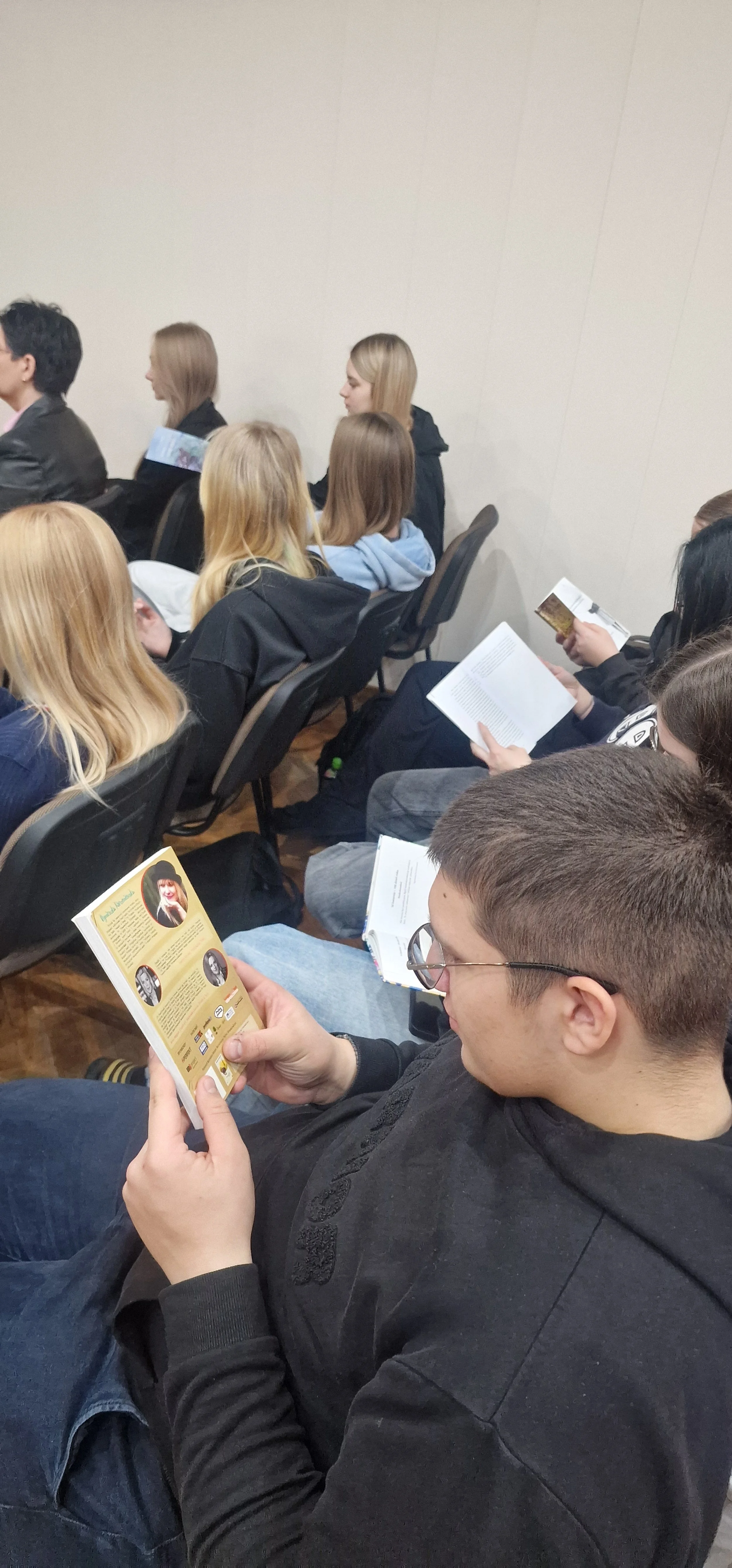 z mł. Ostrożany.jpg