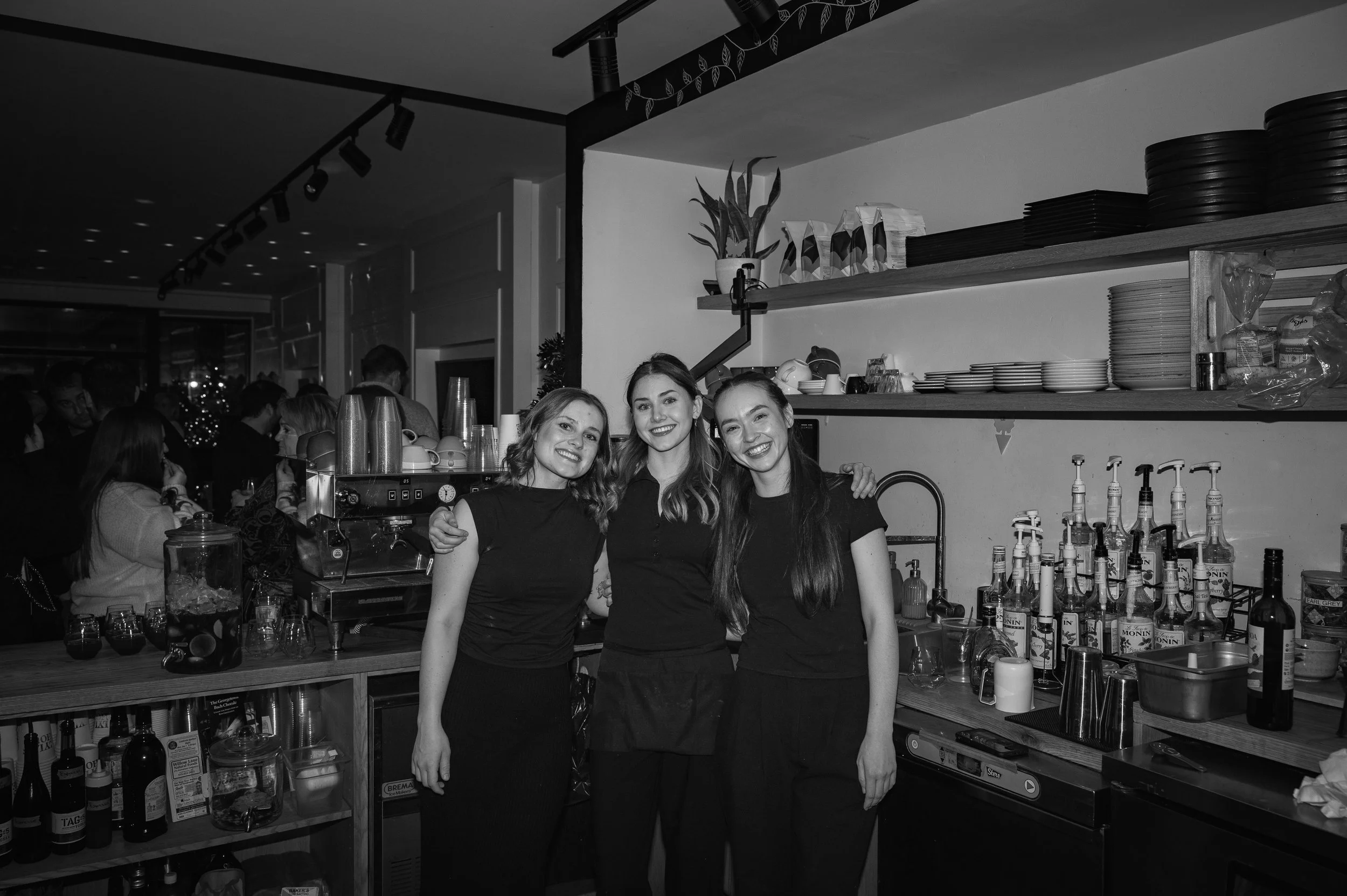 michaelpierogphotography_WomensShelterFundraiserB&W-035.jpg