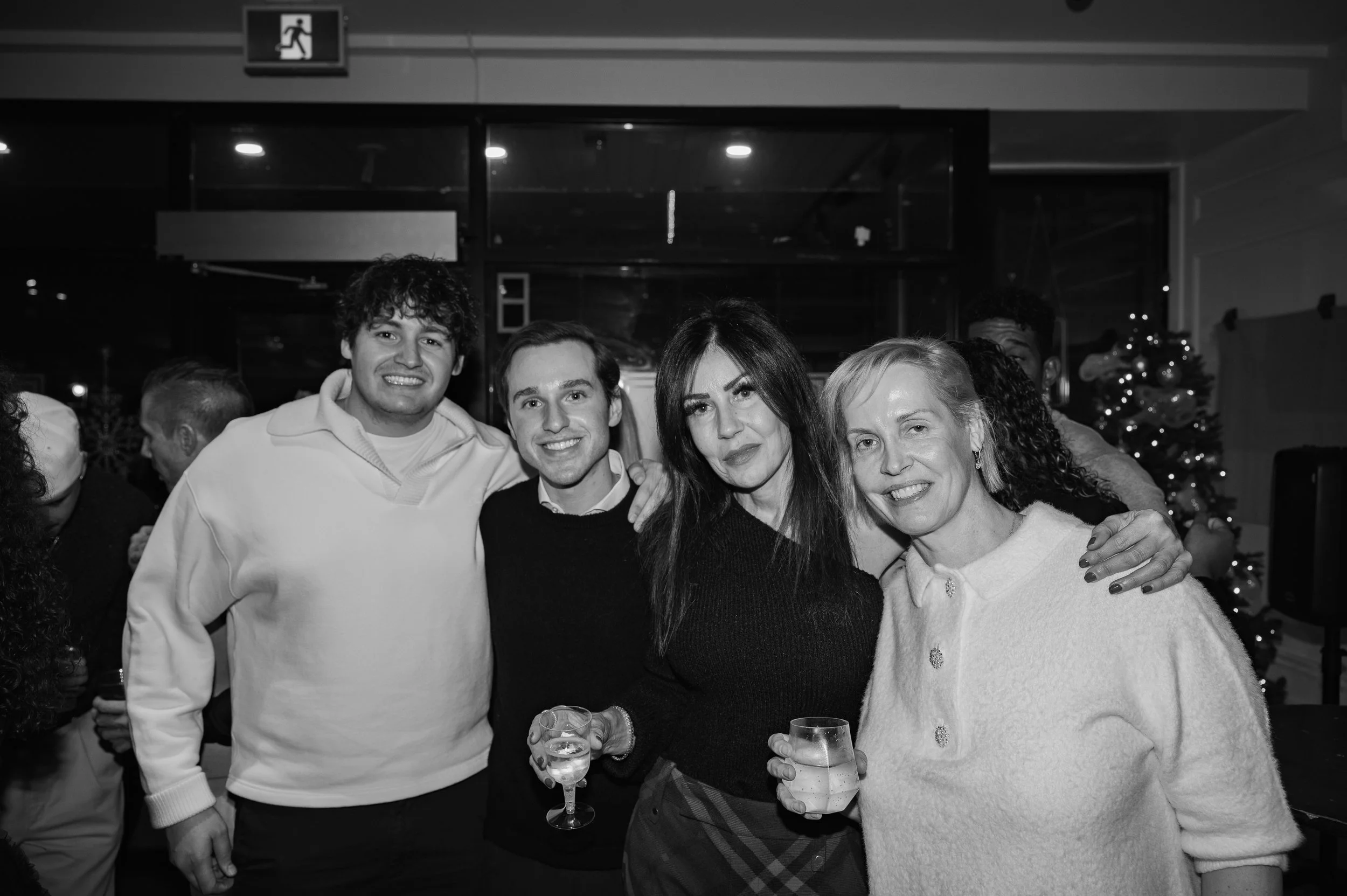 michaelpierogphotography_WomensShelterFundraiserB&W-064.jpg