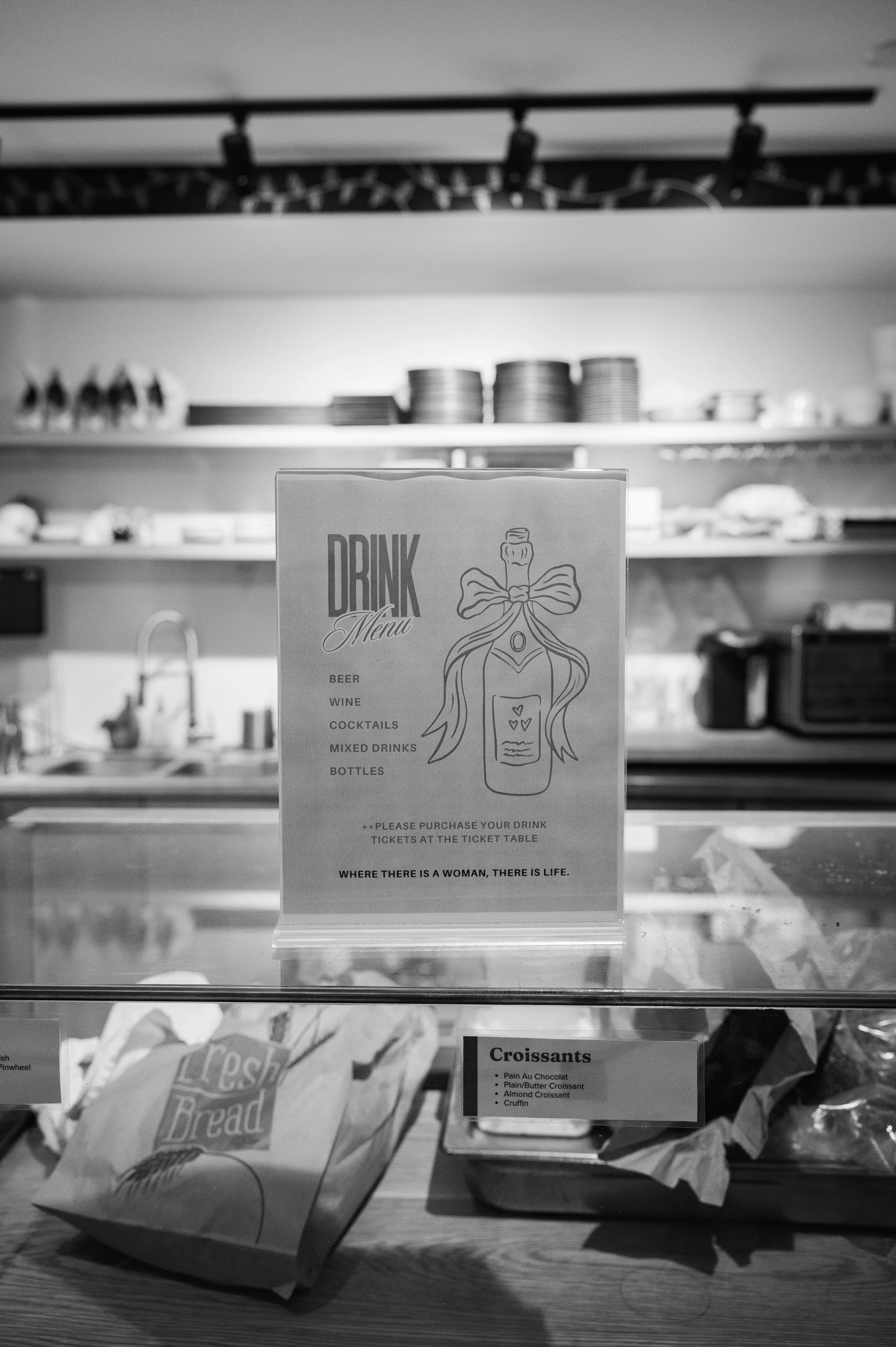 michaelpierogphotography_WomensShelterFundraiserB&W-003.jpg