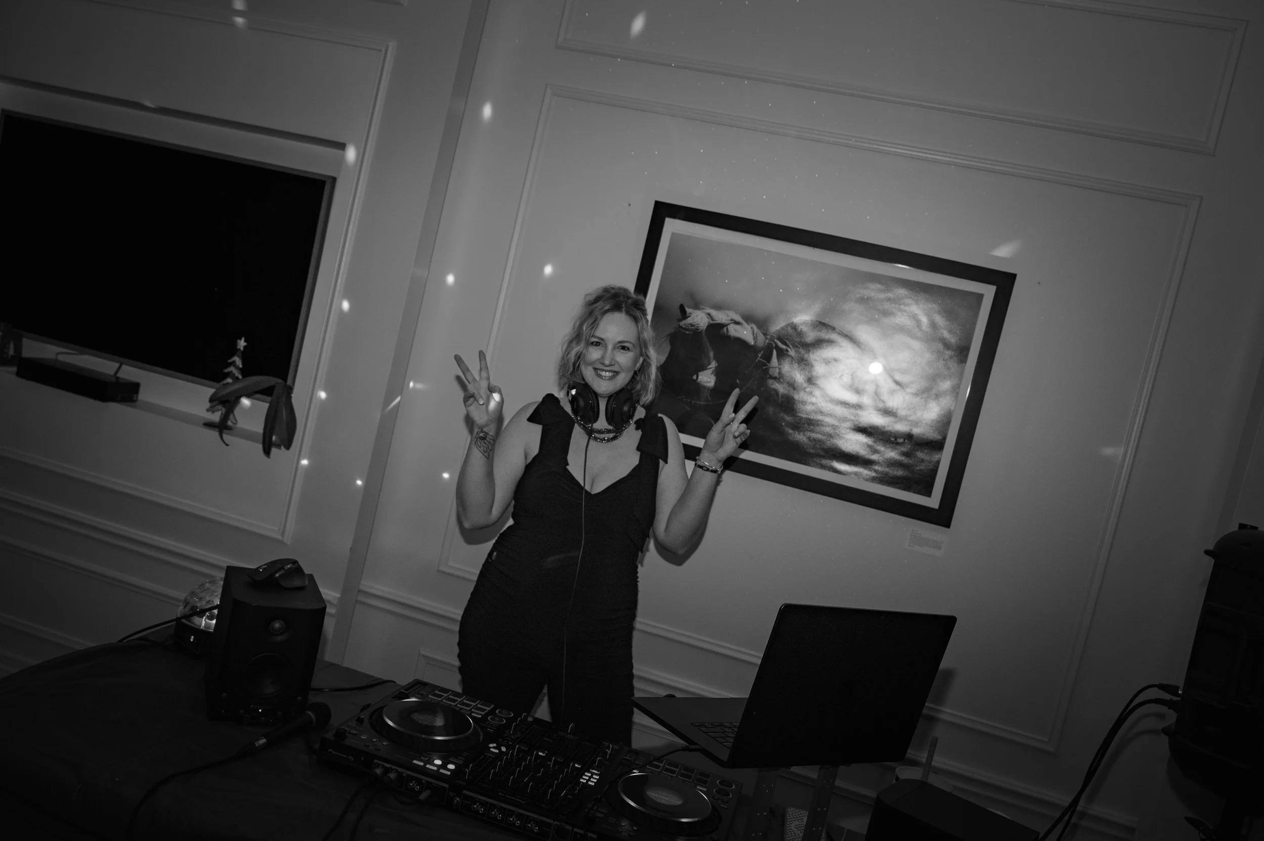 michaelpierogphotography_WomensShelterFundraiserB&W-010.jpg