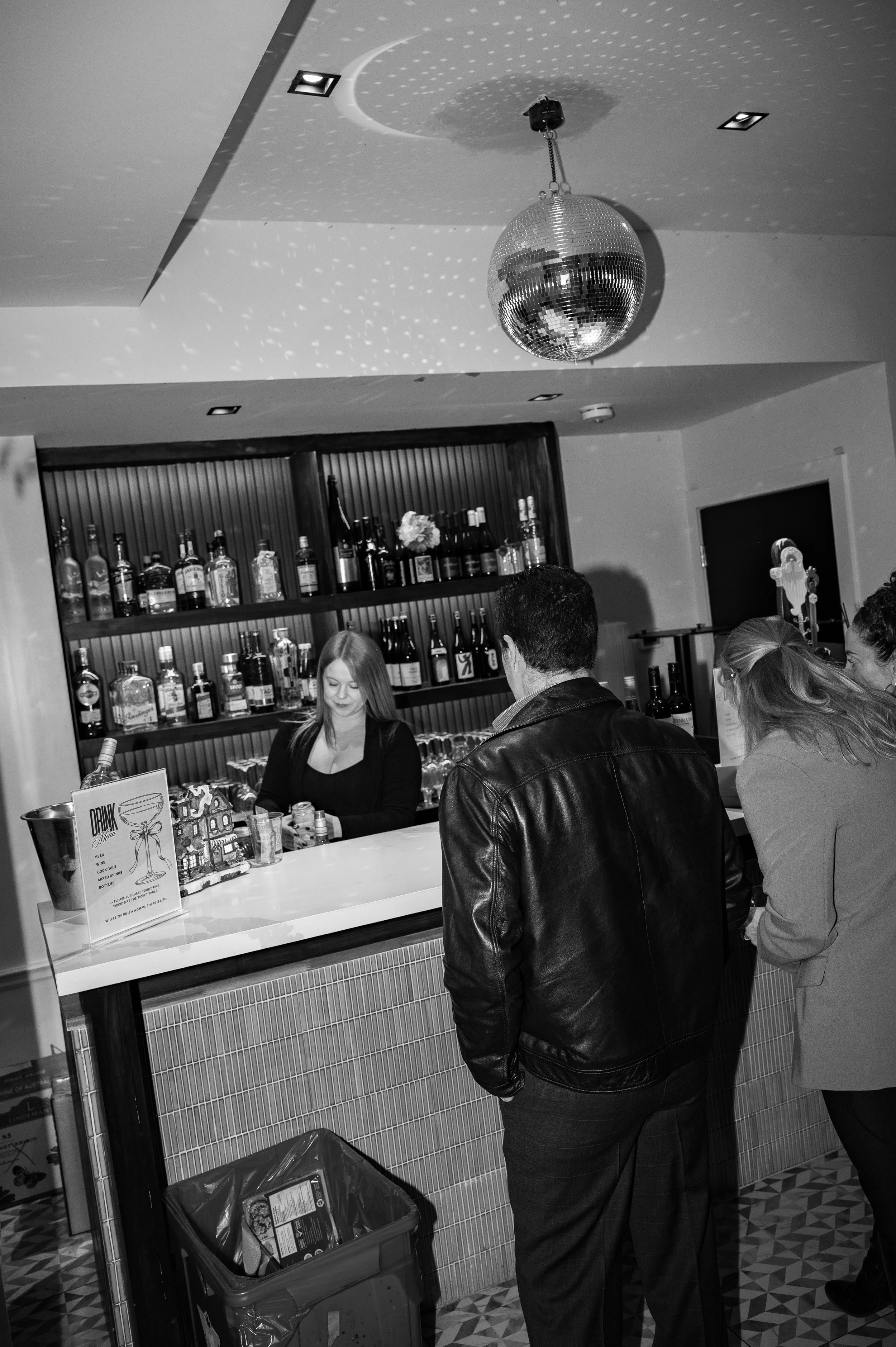 michaelpierogphotography_WomensShelterFundraiserB&W-024.jpg