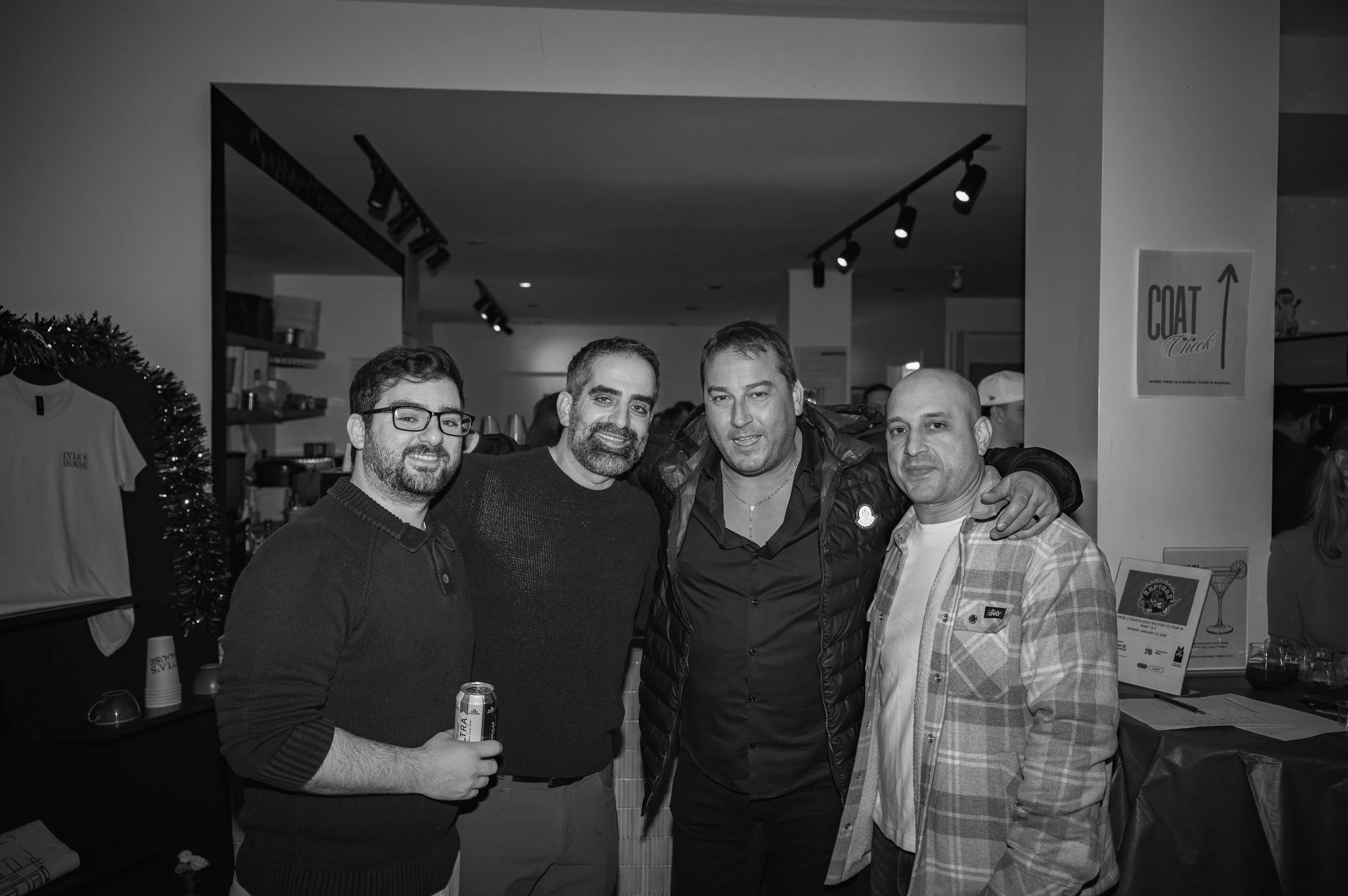 michaelpierogphotography_WomensShelterFundraiserB&W-042.jpg