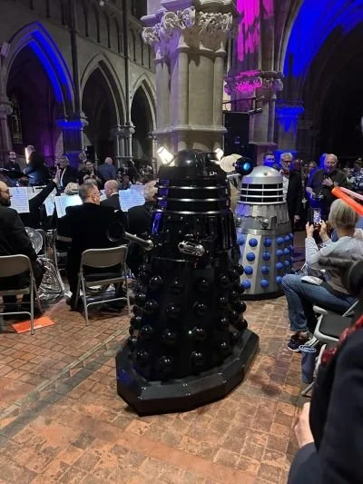Daleks in aisle at concert