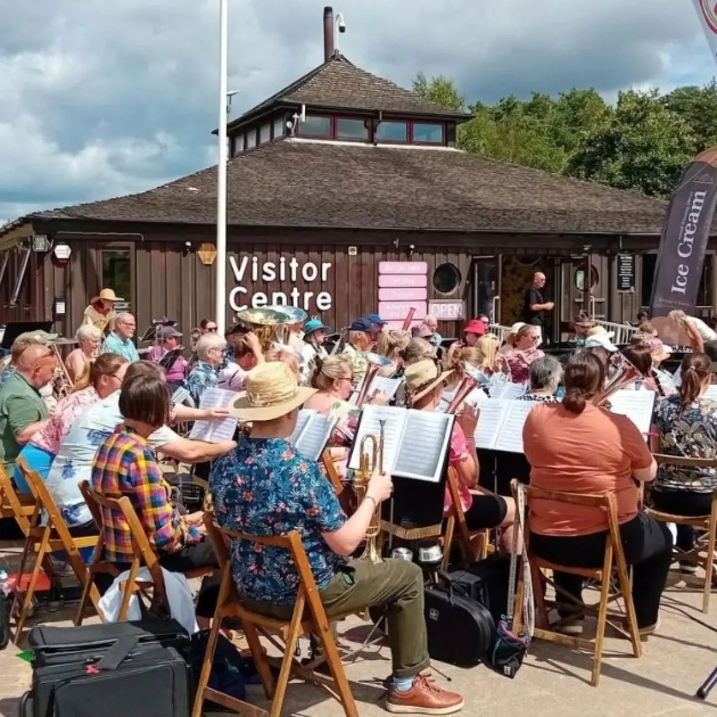 This Sunday! 

We're returning to Avon Heath for another fun summer outdoor gig to entertain visitors with some great tunes from musicals to pop music and everything in between!
 
Pop along, bring a camping chair if you fancy, and enjoy the lovely pa