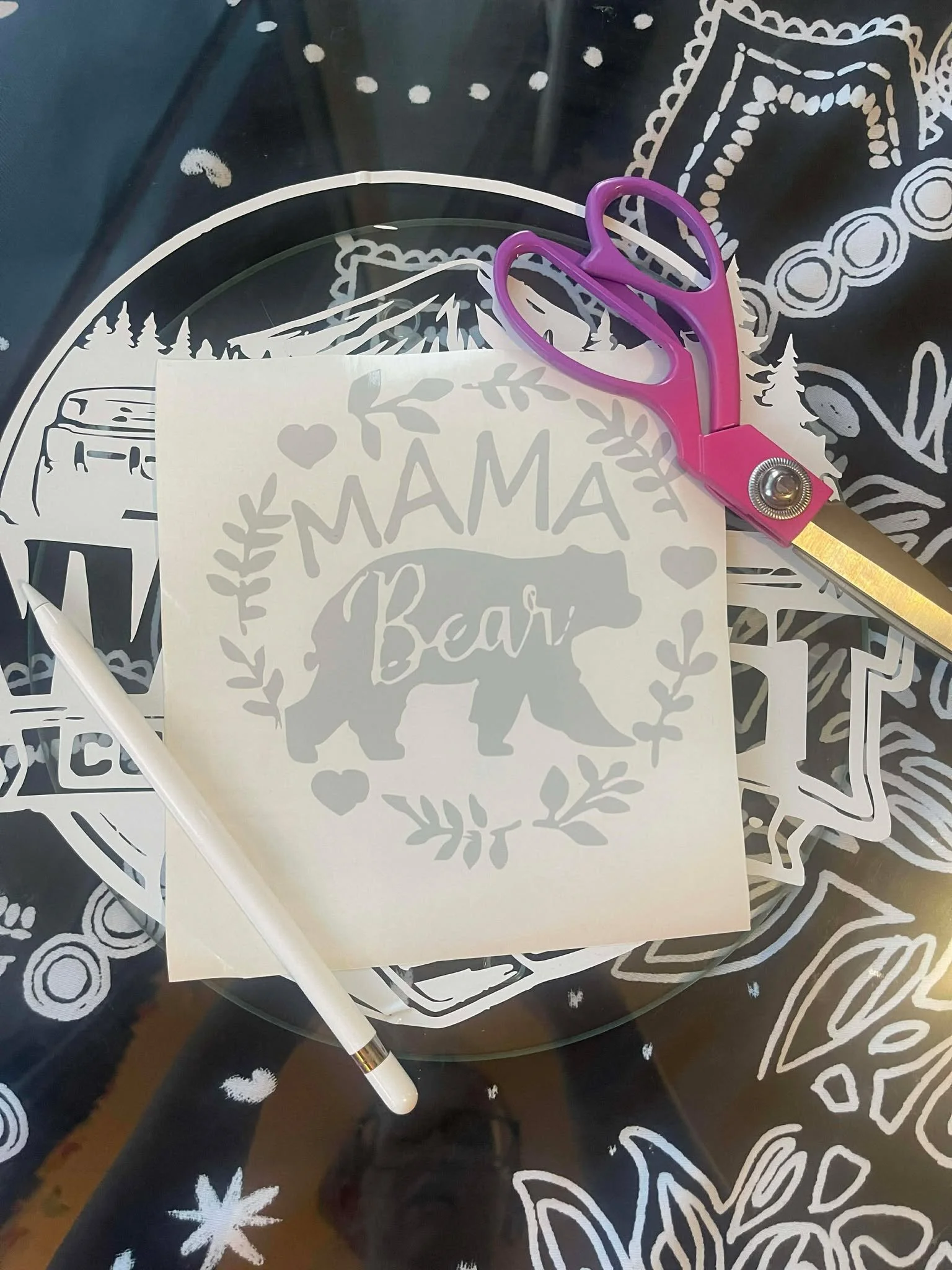 "Mama-Bear" 10cm x 10cm