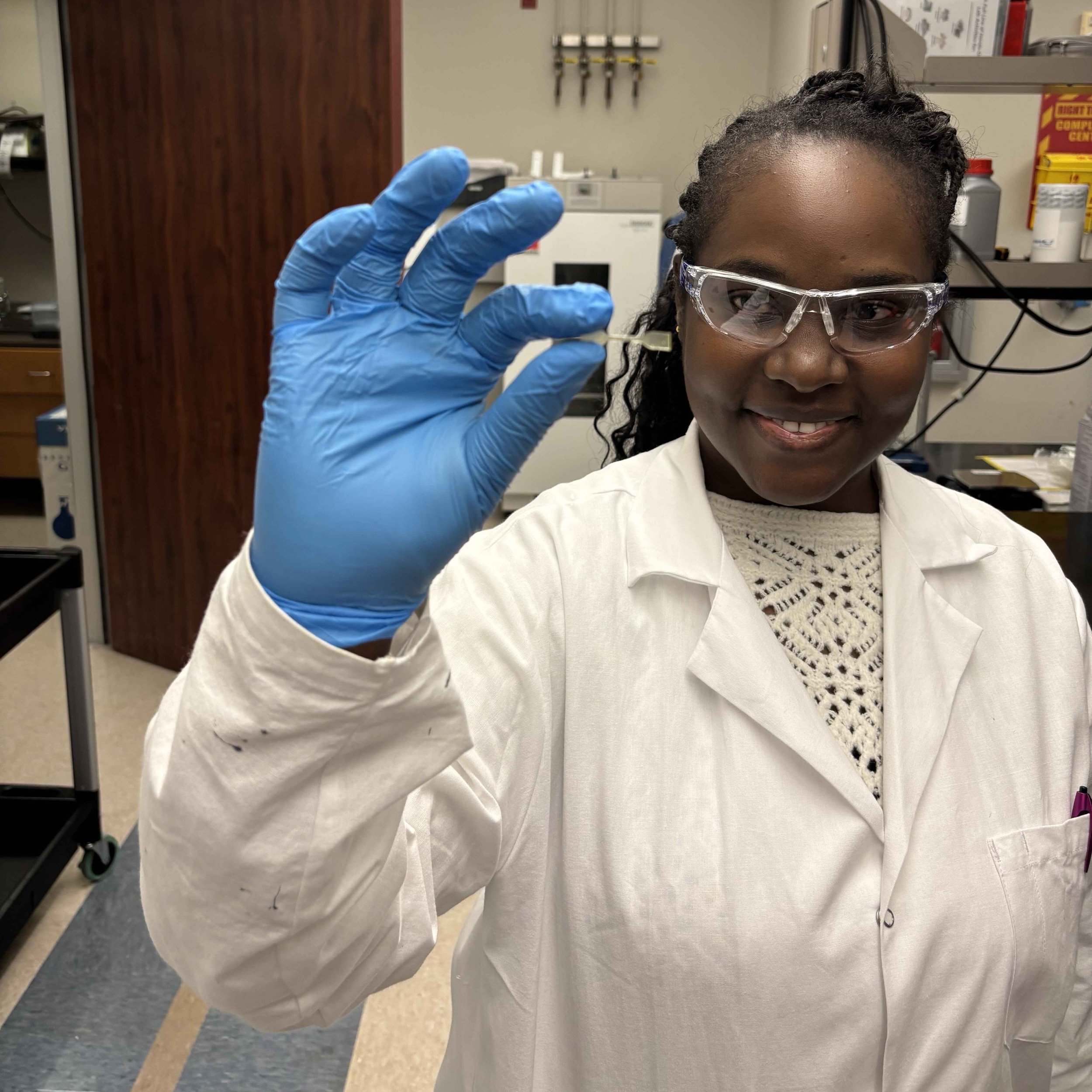 Monroe Biomaterials Lab member conducting research