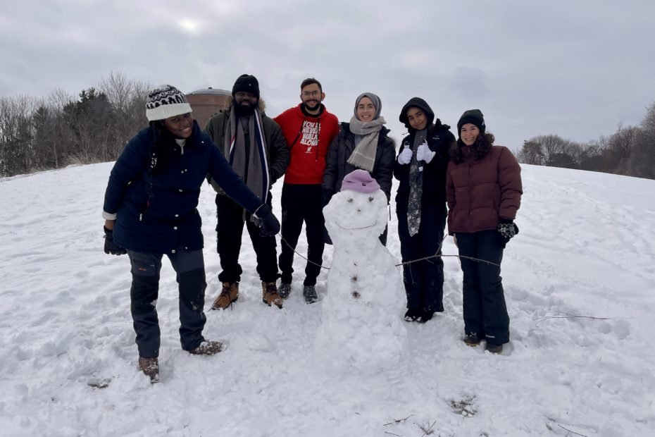 MBM Lab starts the semester with a sledding outing