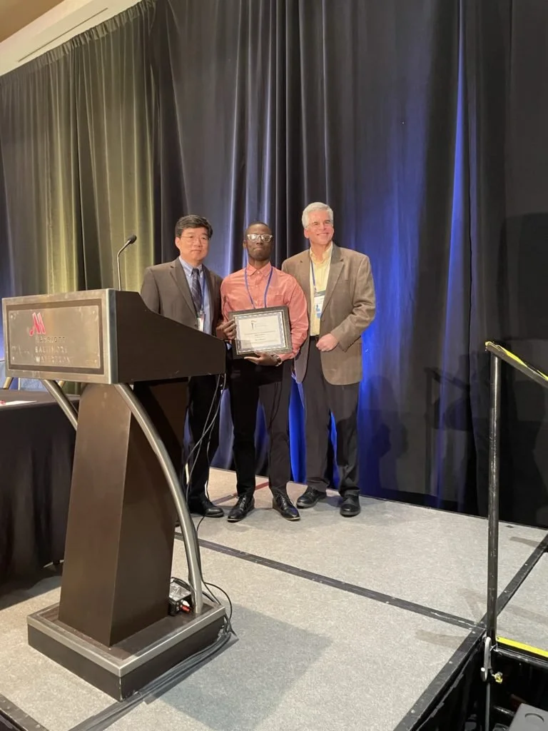 Henry receives SFB Award