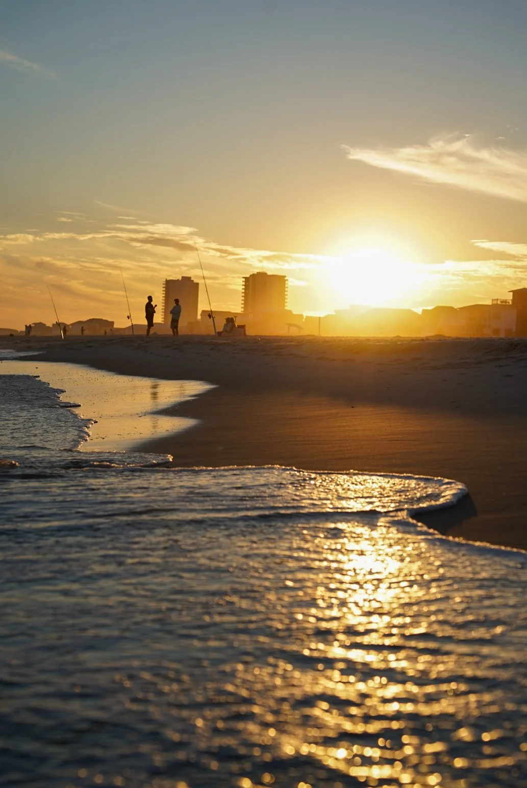 Alabama Beaches Travel Guide: Easy Flights from Wisconsin + Fishing, Food &amp; Things to do.