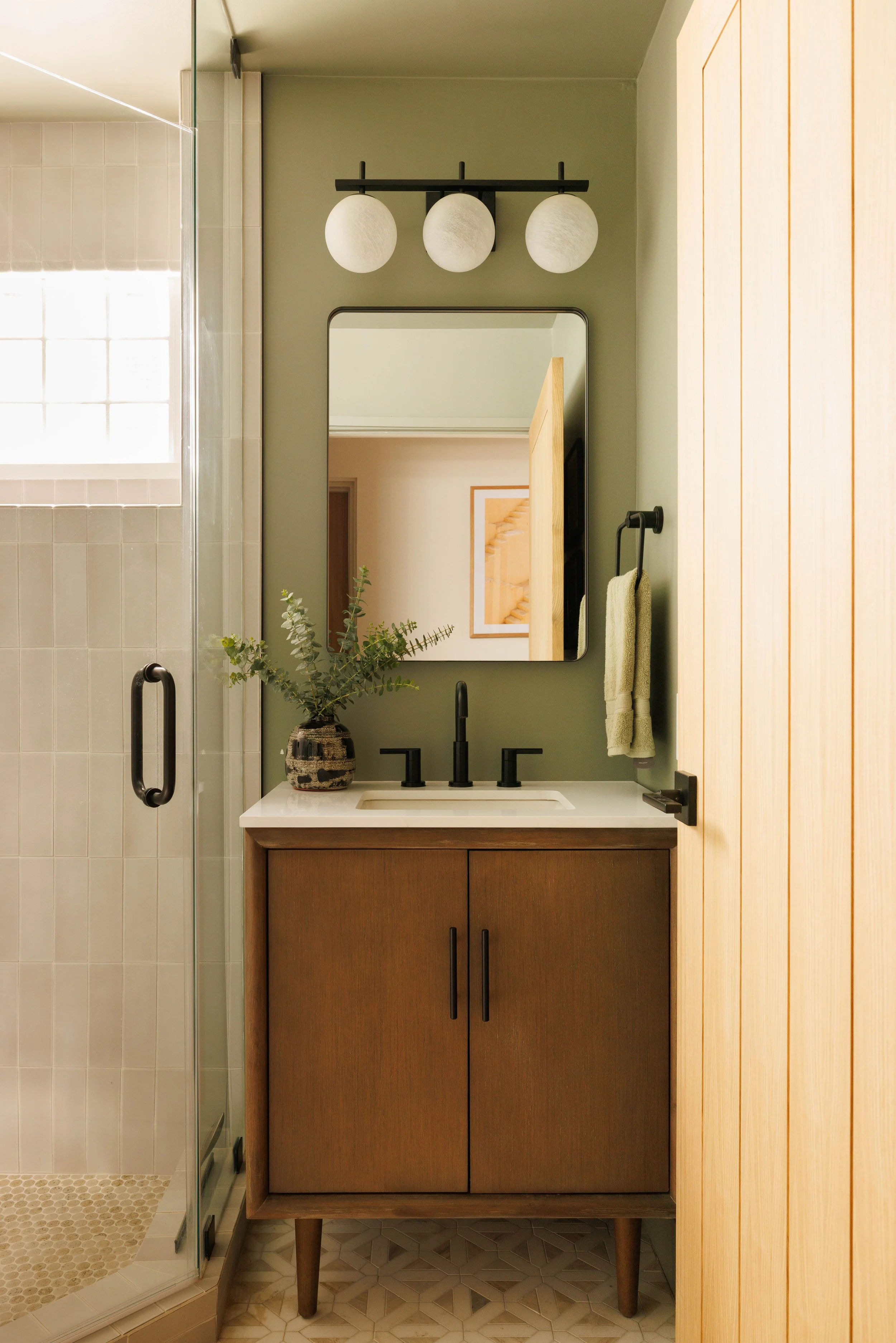 3223 Larissa MLS - virtuallyherestudios.com-5.jpg