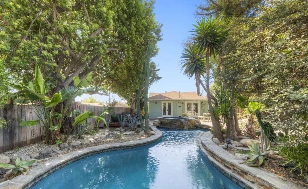 1911 BELLVUE | ECHO PARK | $1,400,000