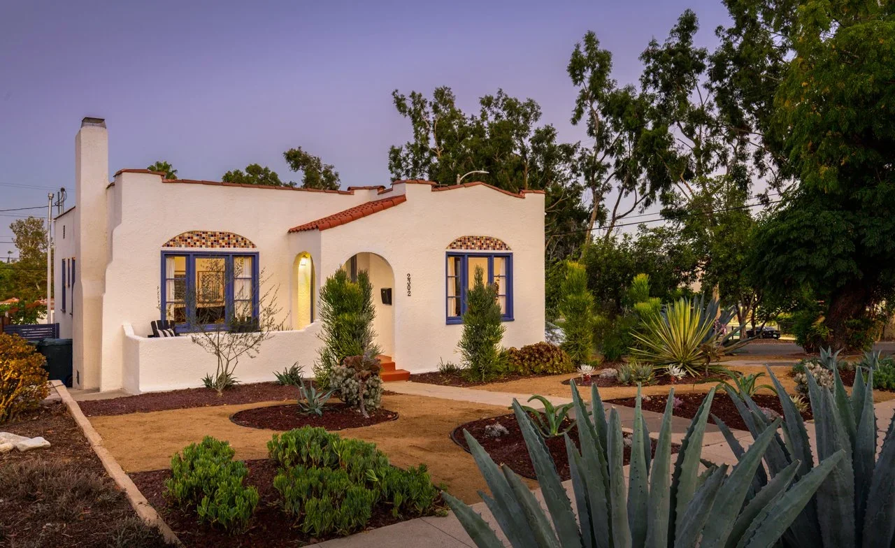 2302 WARWICK | EL SERENO | $1,035,000