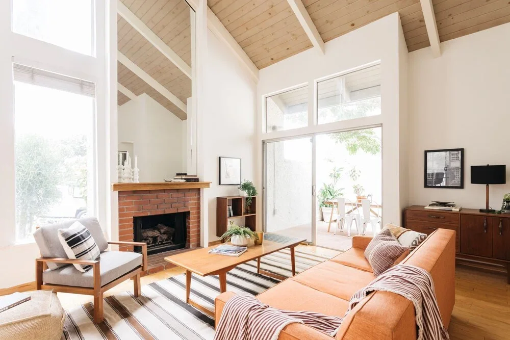 11762 MOORPARK #H | STUDIO CITY | $732,500