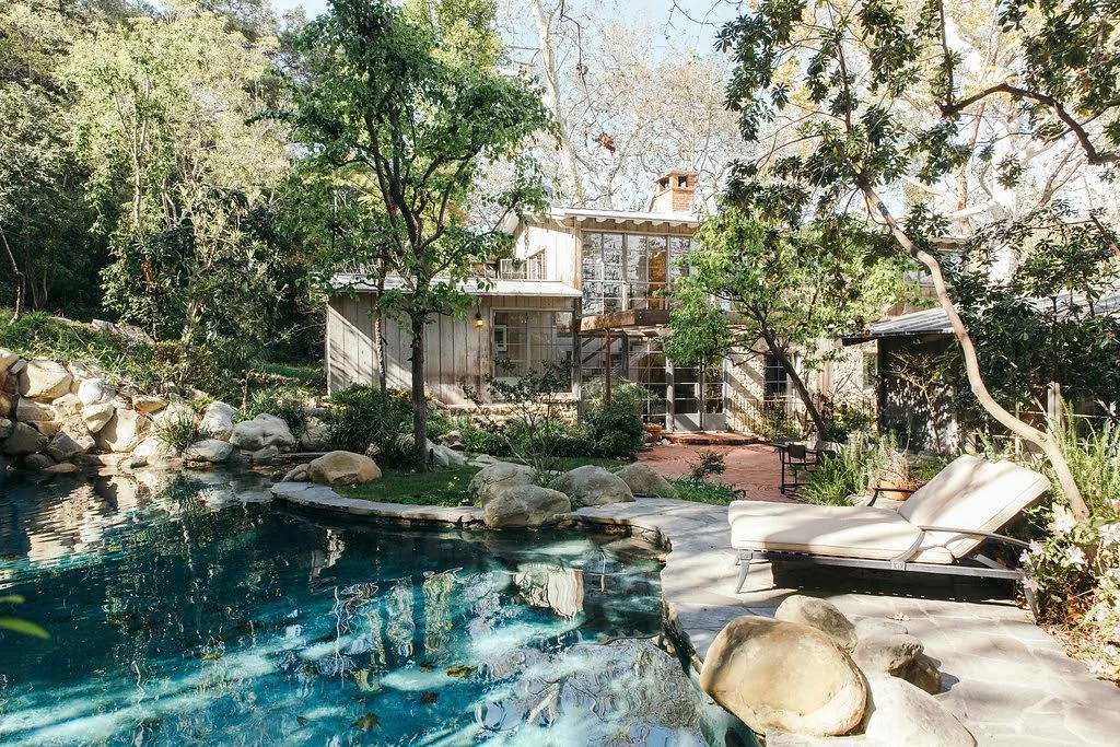 2227 MANDEVILLE | BRENTWOOD | $20,000/month