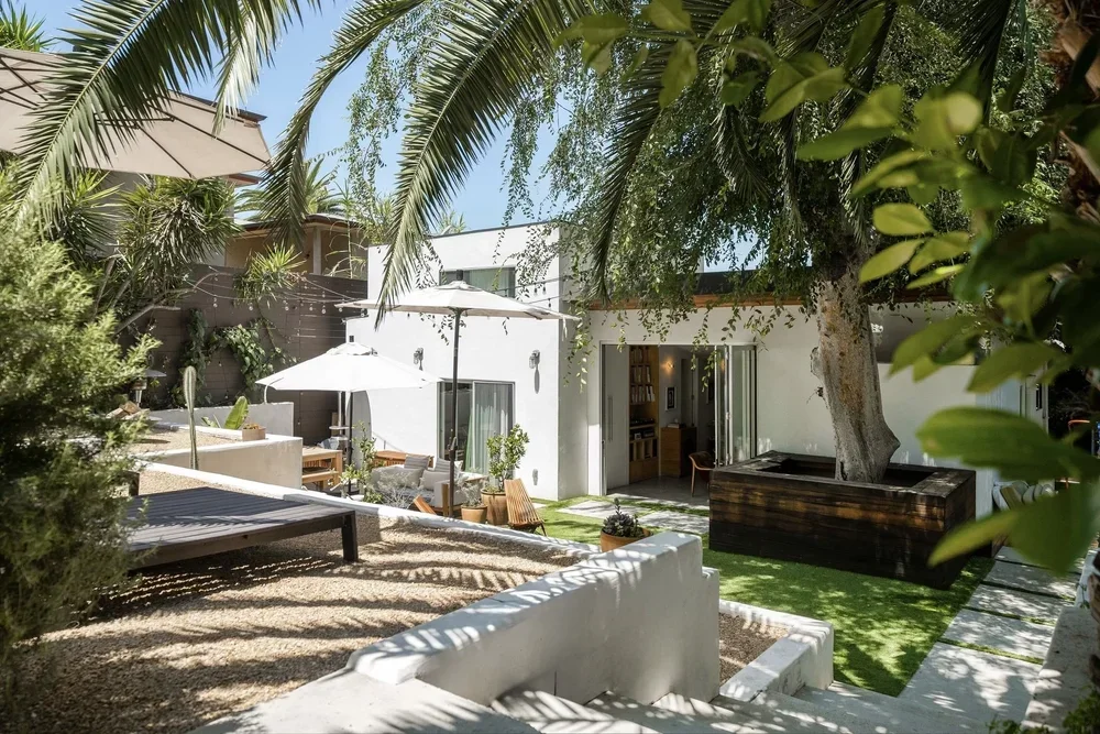 846 SANBORN | SILVER LAKE | $1,800,000