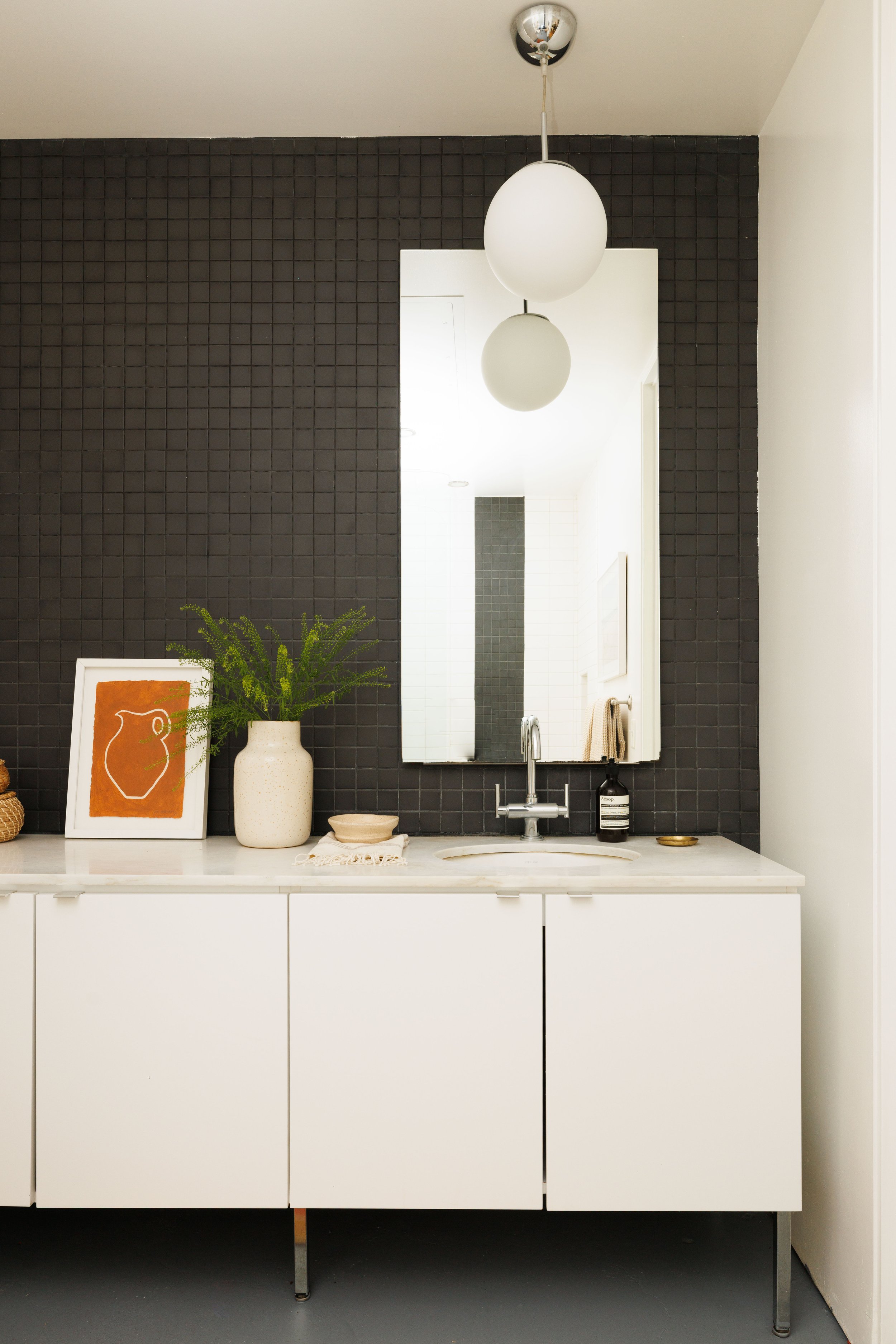 1010 Sycamore Ave #101 MLS - virtuallyherestudios.com23 - .jpg