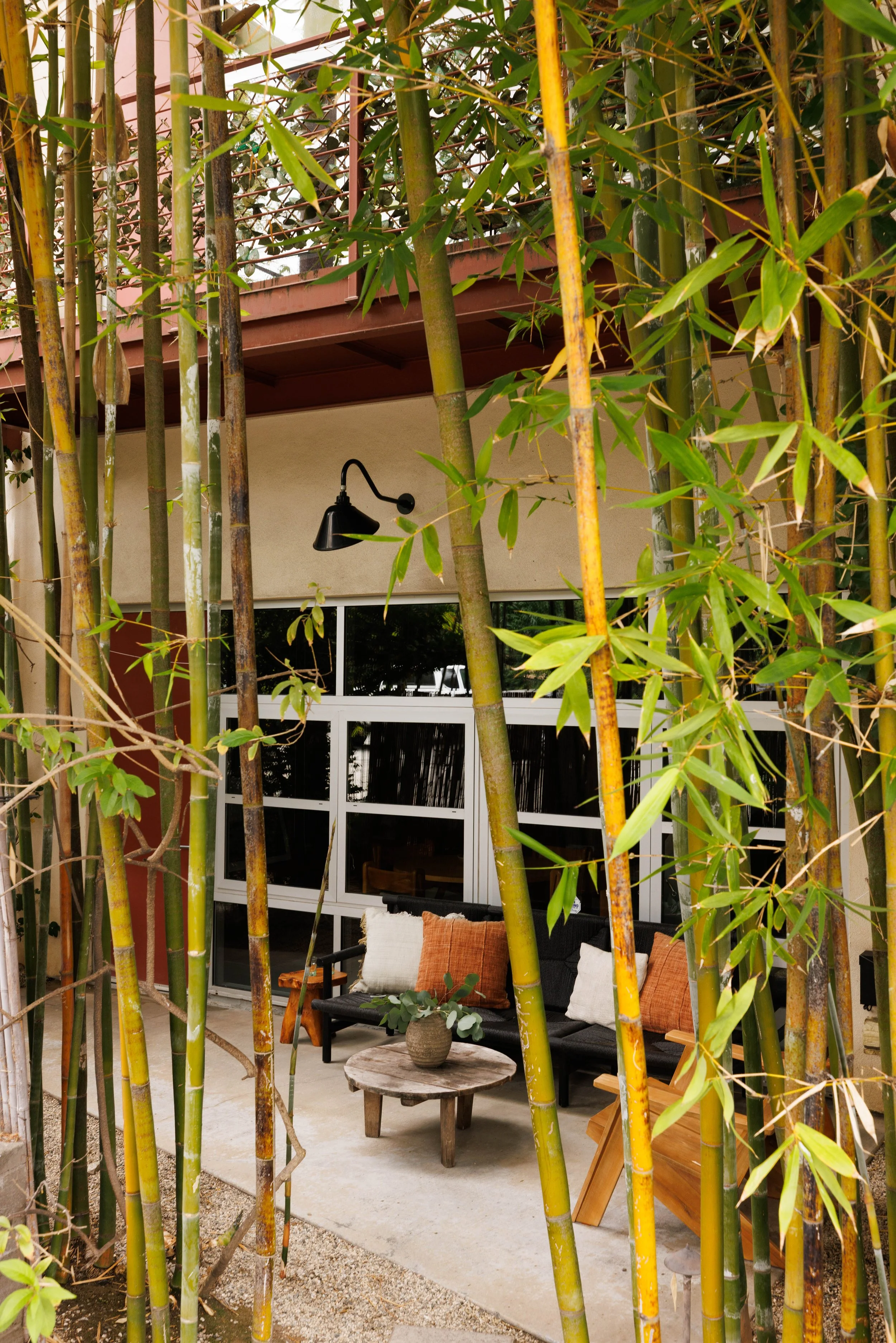 1010 Sycamore Ave #101 MLS - virtuallyherestudios.com31 - .jpg